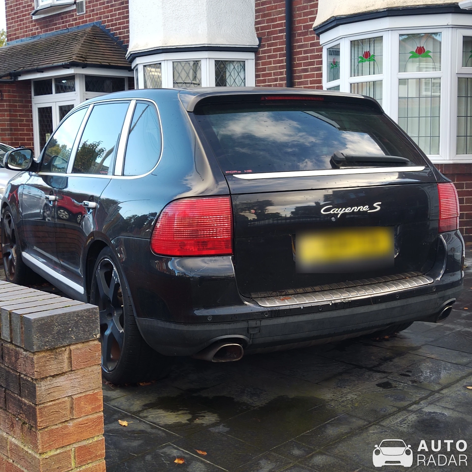Porsche Cayenne S spotted in West Midlands, United Kingdom