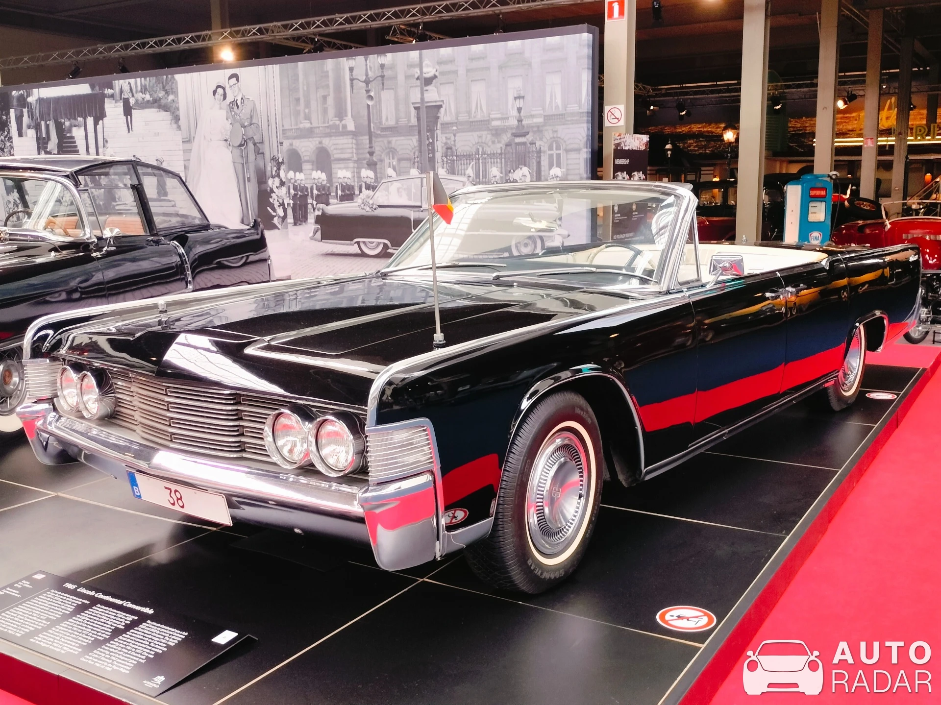 Lincoln Continental spotted in Brussels