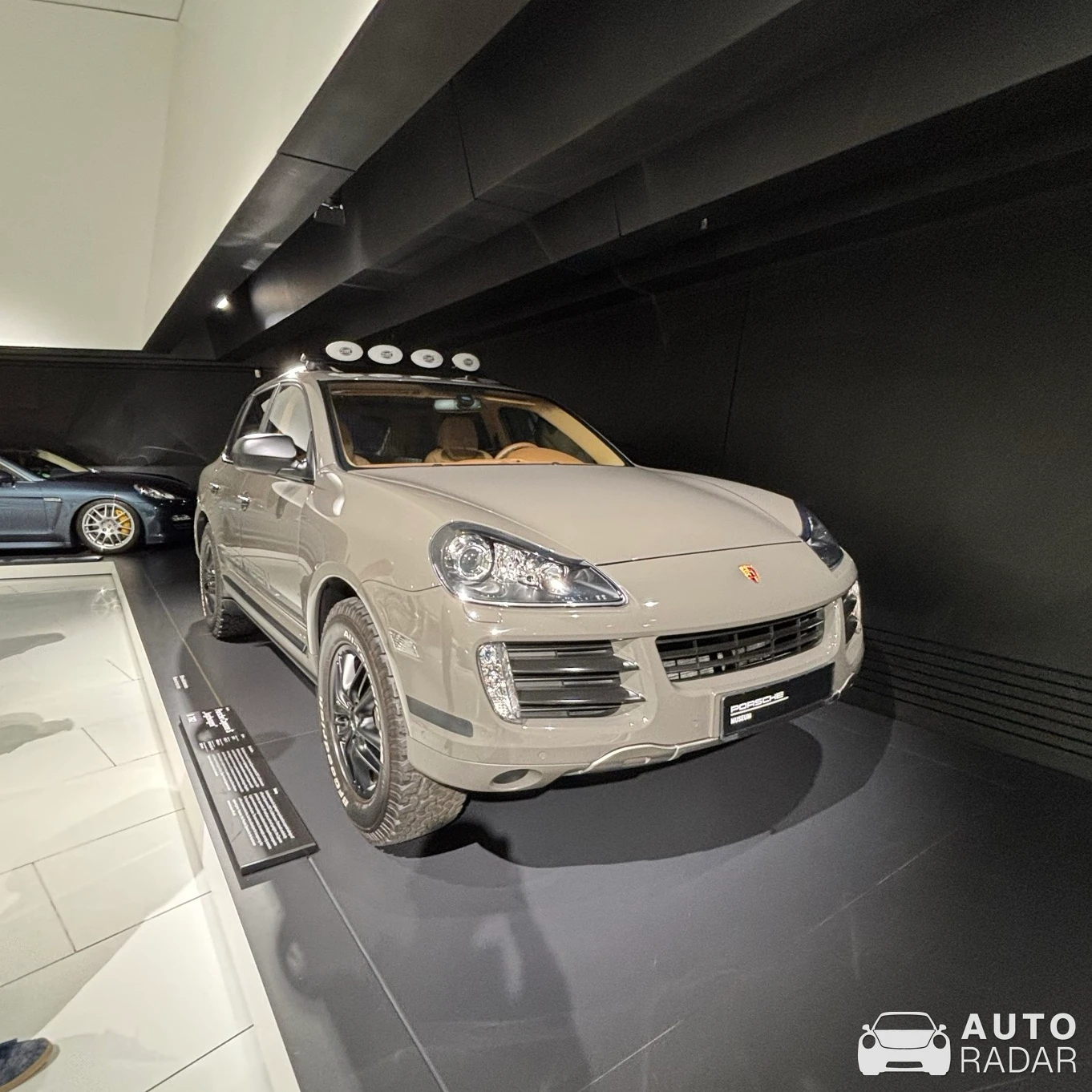 Porsche Cayenne S Jagdwagen spotted in Stuttgart