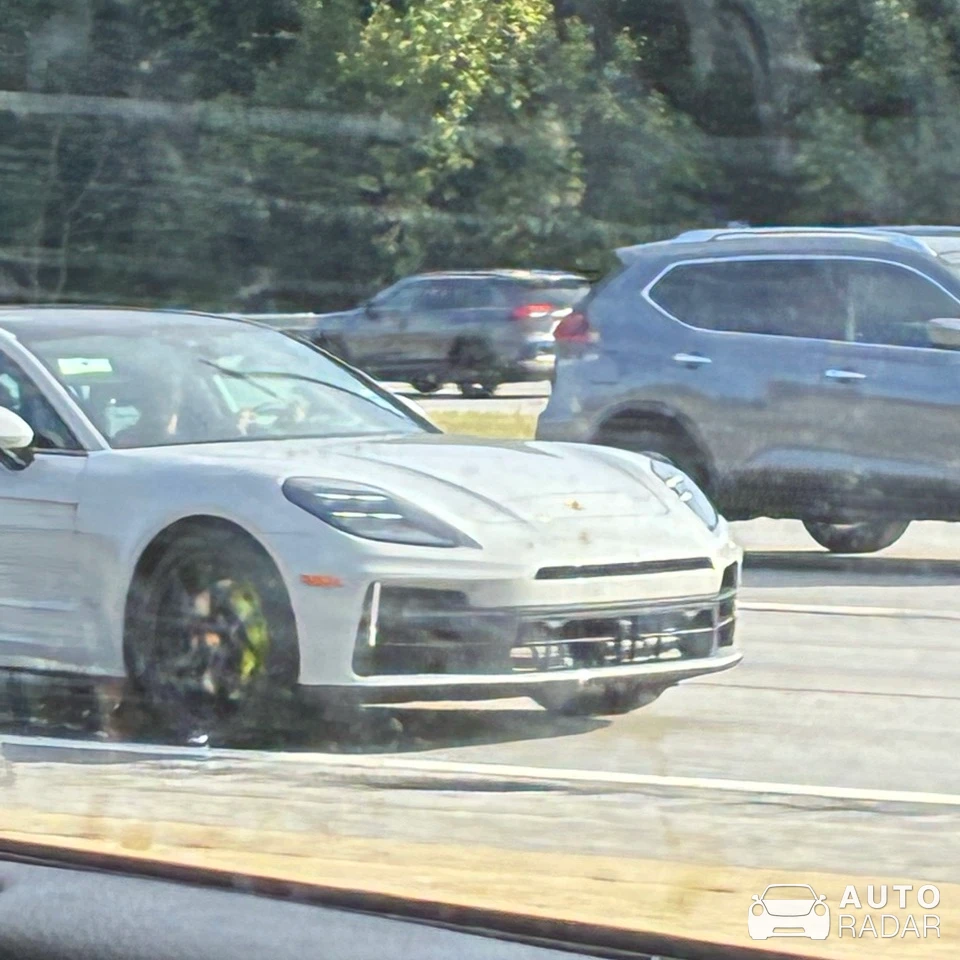 Porsche 972 Panamera Turbo S spotted in Brooklyn Heights, United States