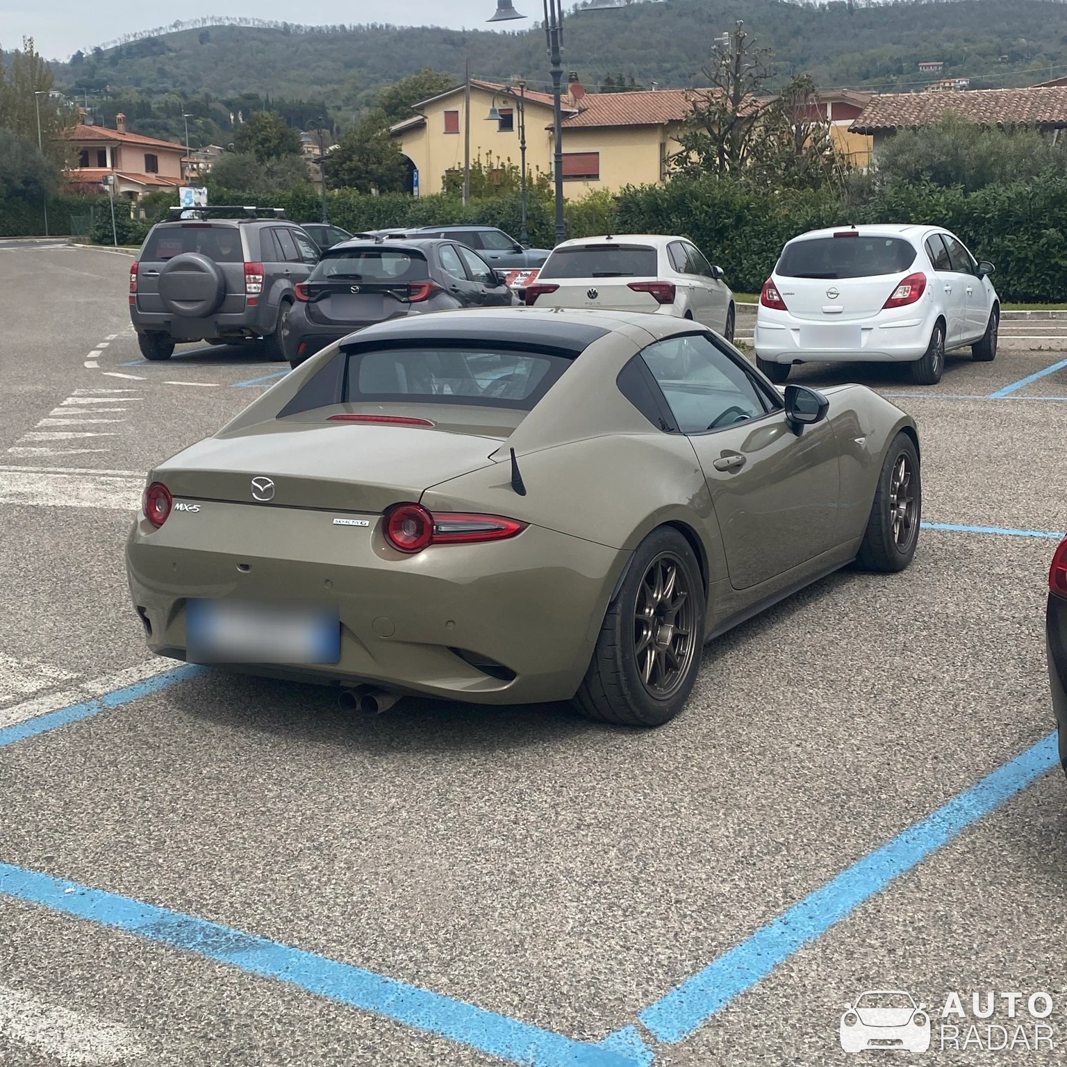 Mazda MX-5 spotted in Orvieto