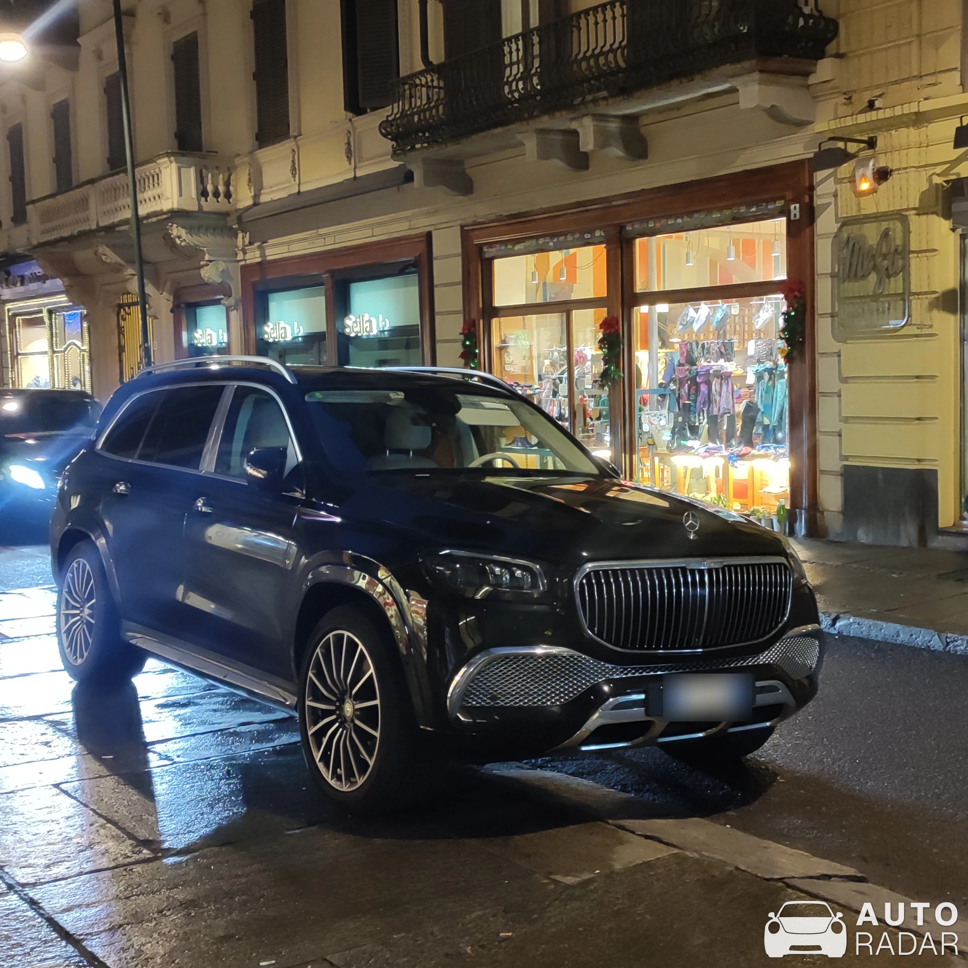 Mercedes-Maybach GLS 600 spotted in Torino, Italia