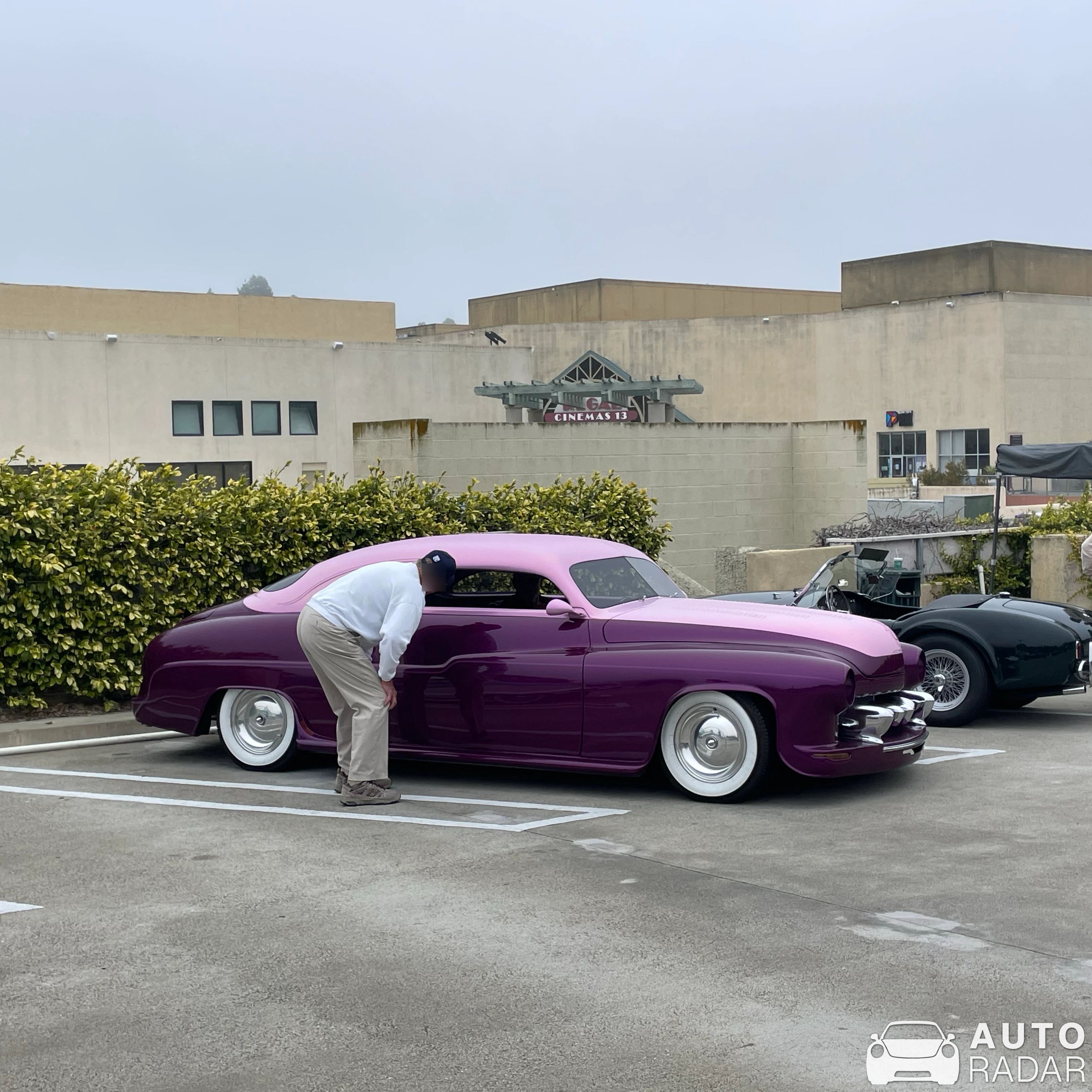 Mercury Meteor spotted in Rolling Hills Estates