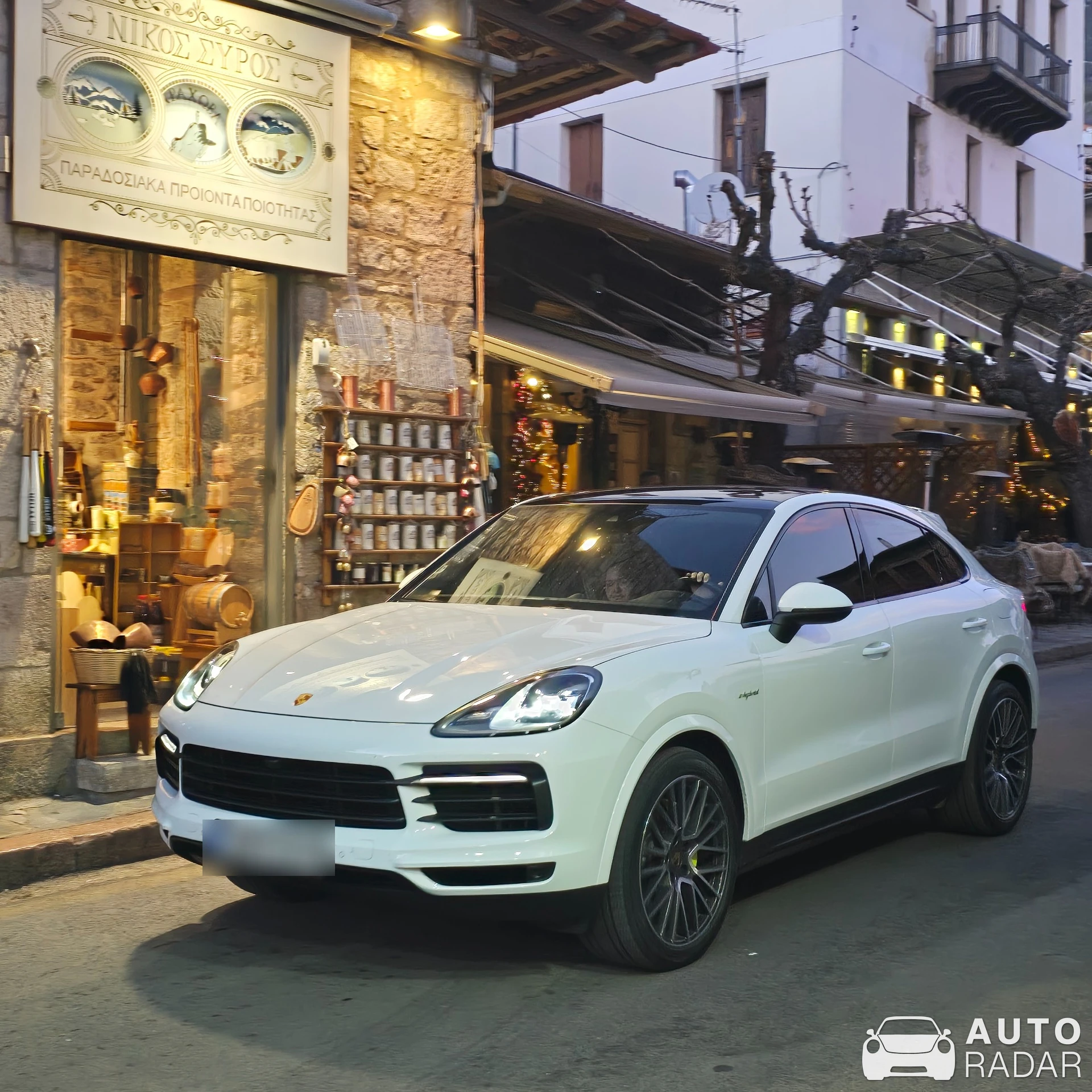 Porsche Cayenne Coupé spotted in Arachova, Greece