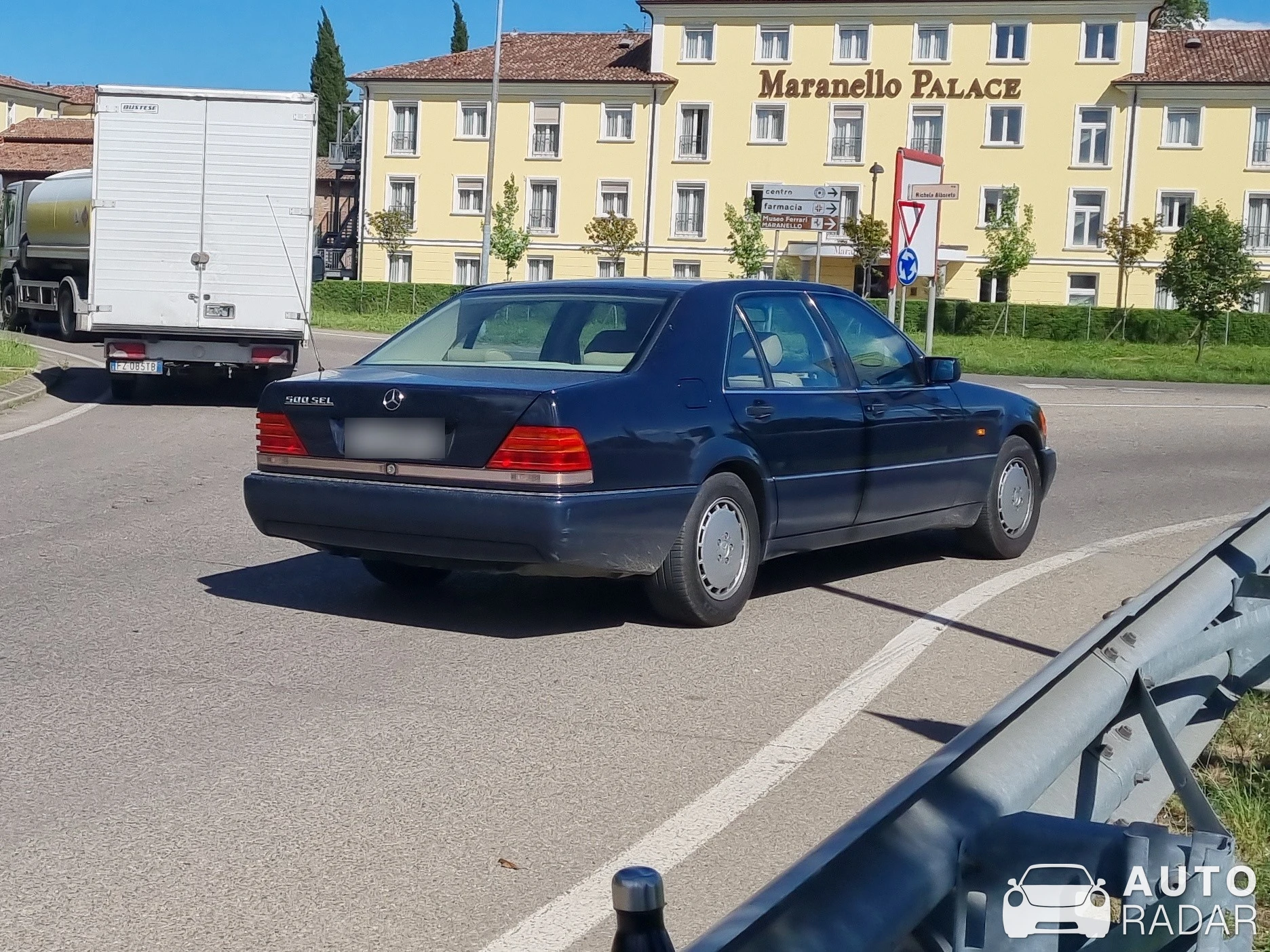 Mercedes-Benz S 500 spotted in Maranello