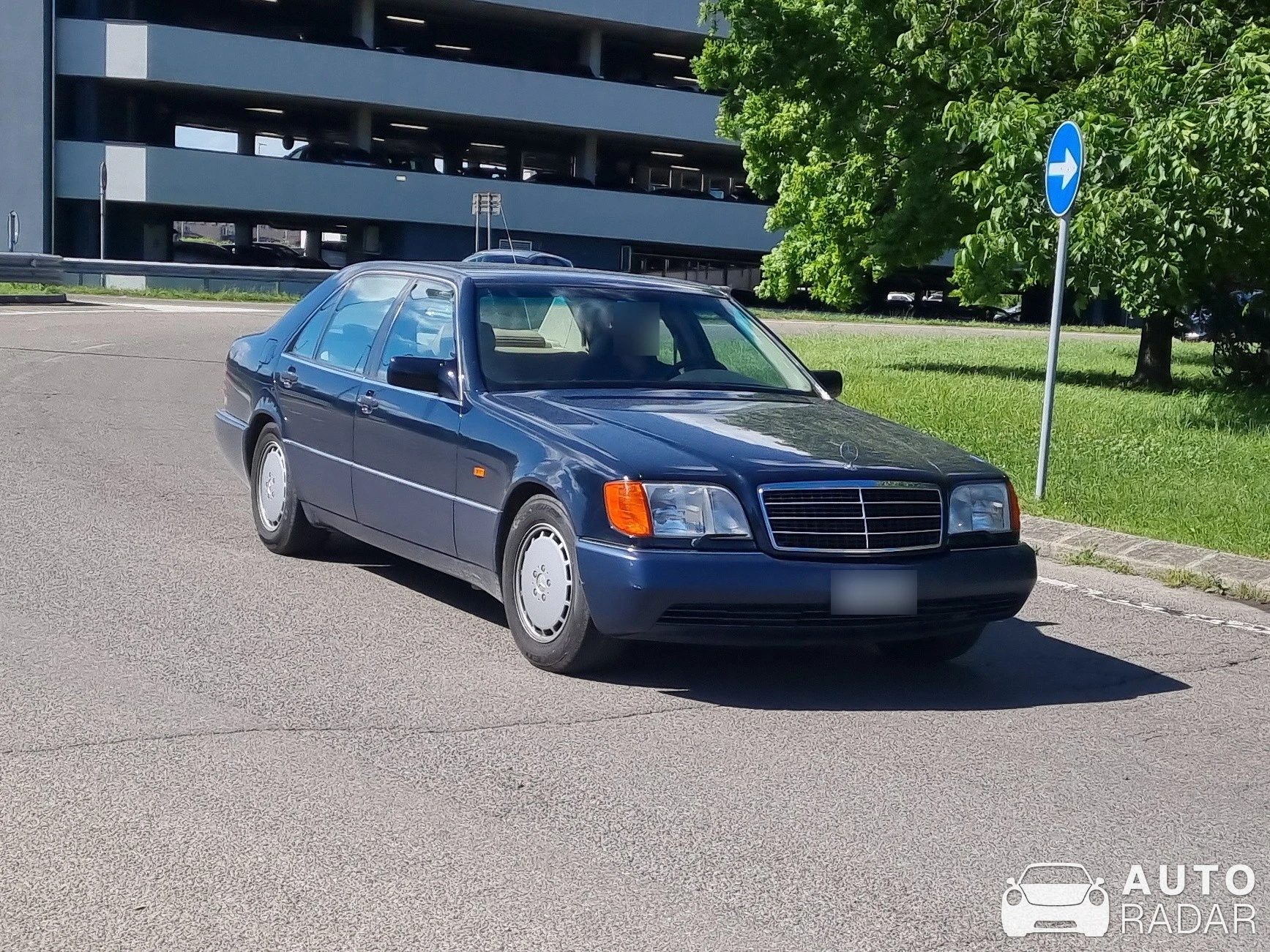 Mercedes-Benz S 500 spotted in Maranello, Italy