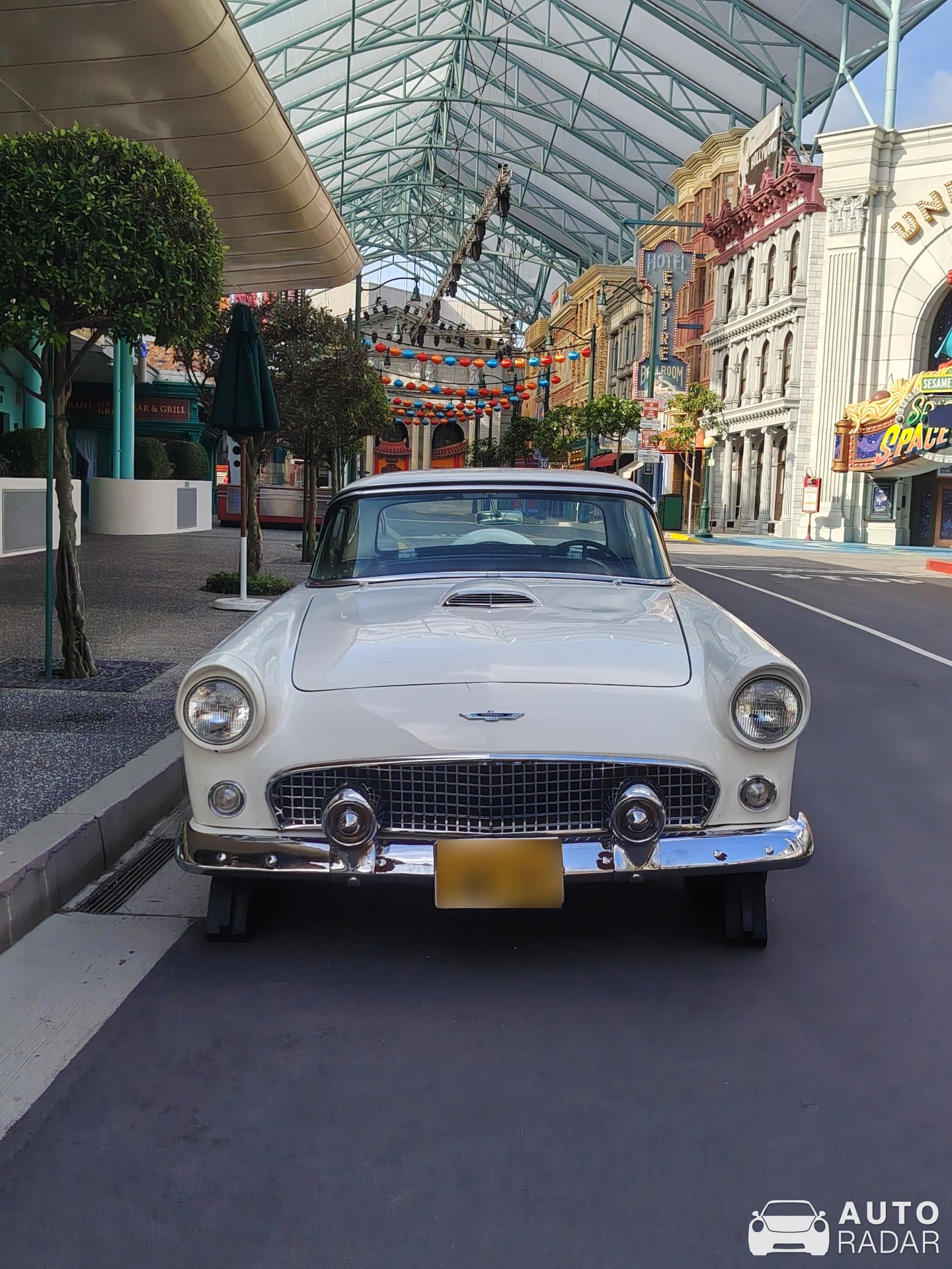 Ford Thunderbird spotted in Singapore, Singapore