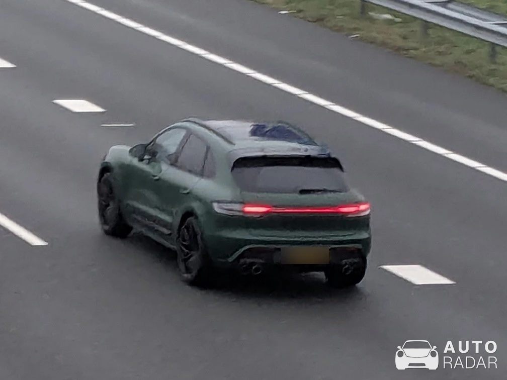 Porsche Macan GTS spotted in Hengelo, Netherlands