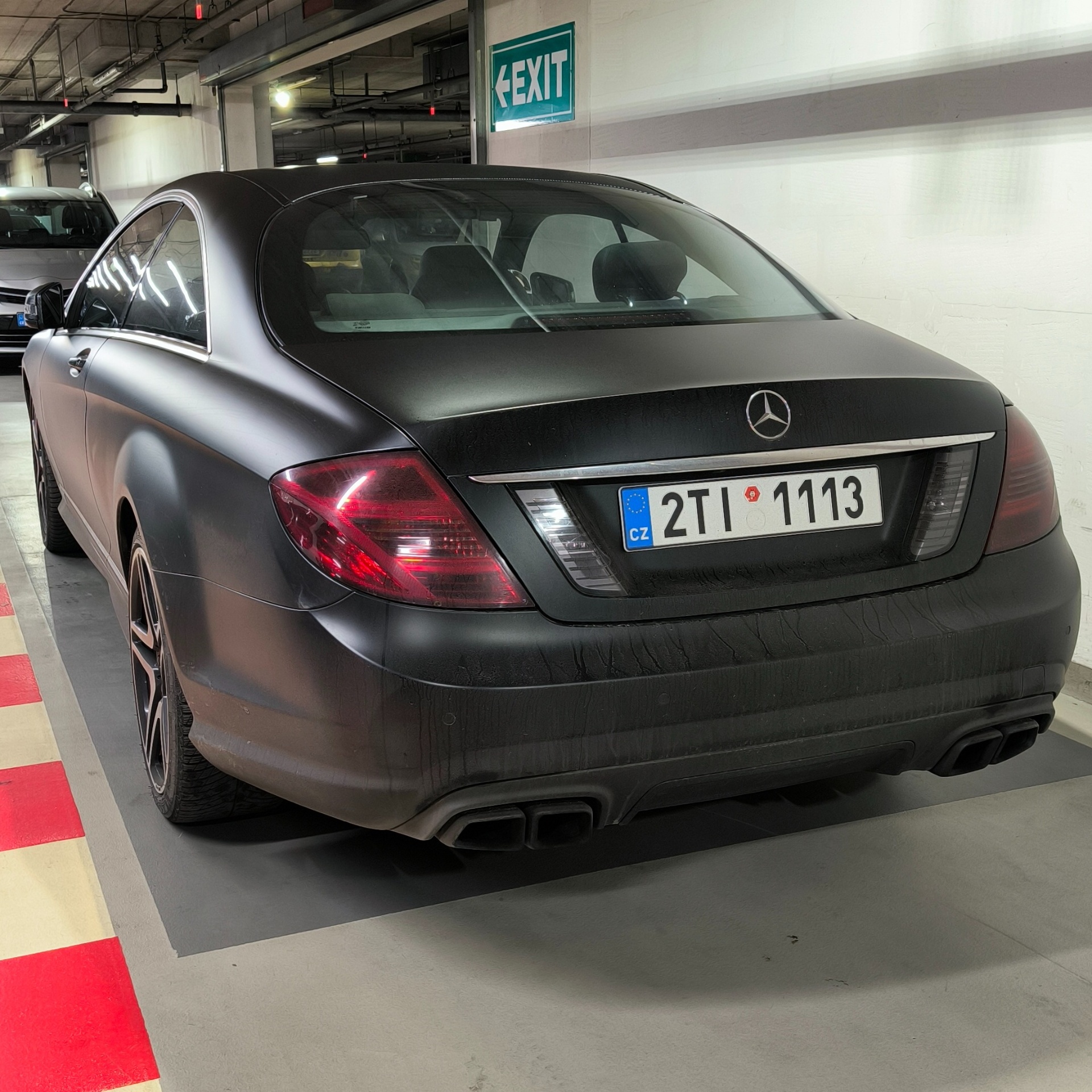 Mercedes-Benz CL 63 AMG C216 2011