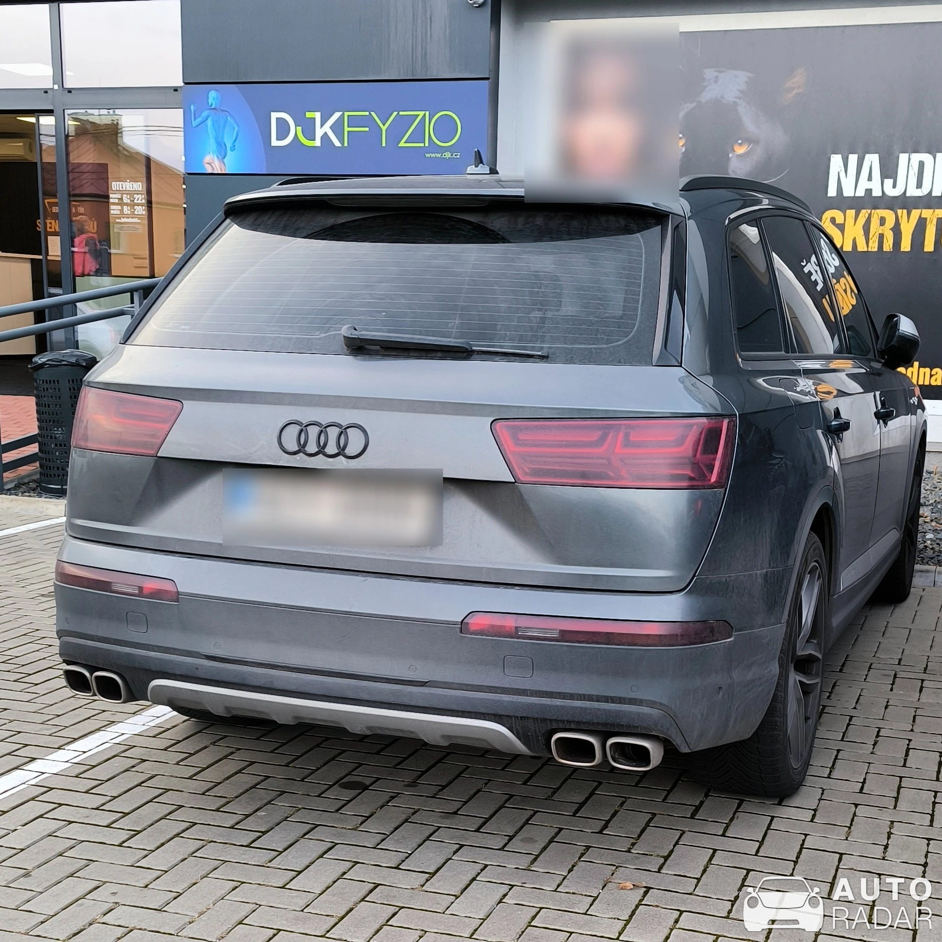 Audi SQ7 spotted in Karviná, Czechia