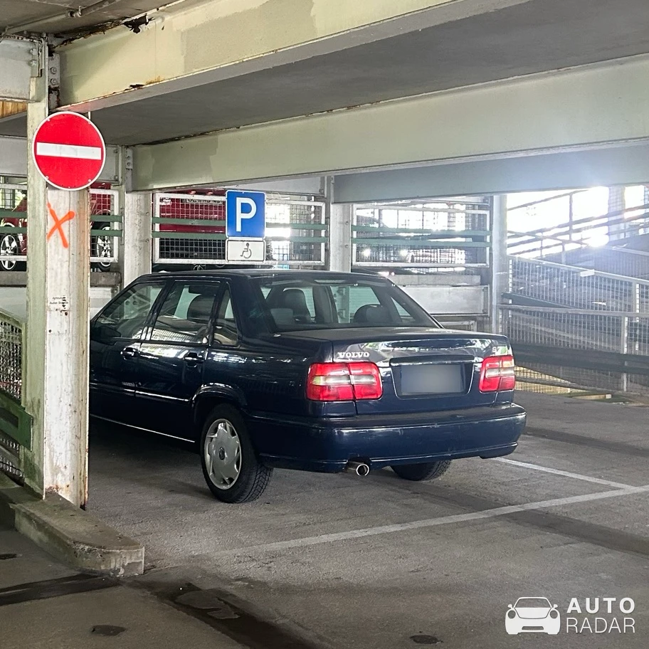 Volvo V40 spotted in Olpe