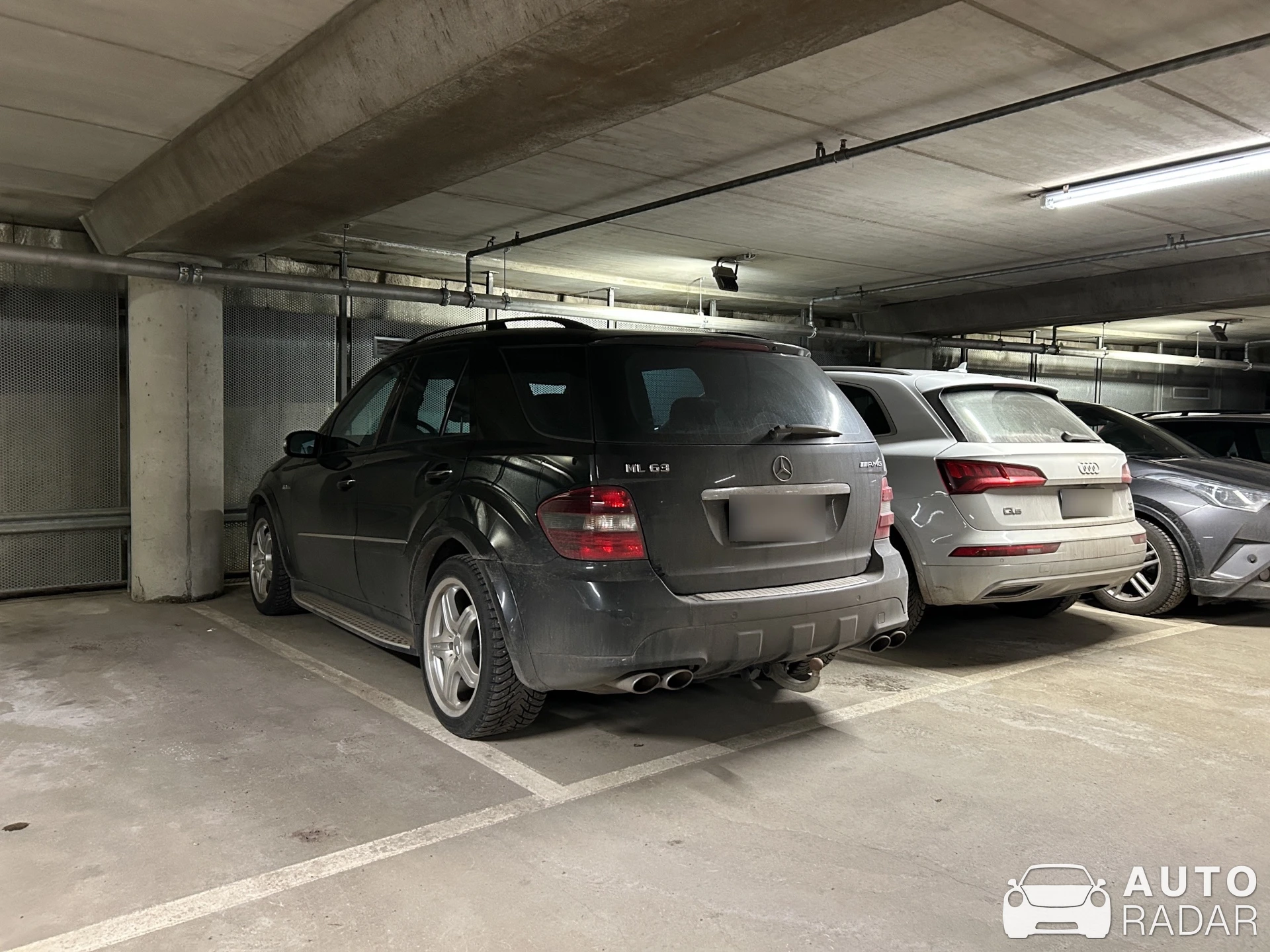 Mercedes-Benz ML 63 AMG W164 spotted in Vantaa, Finland