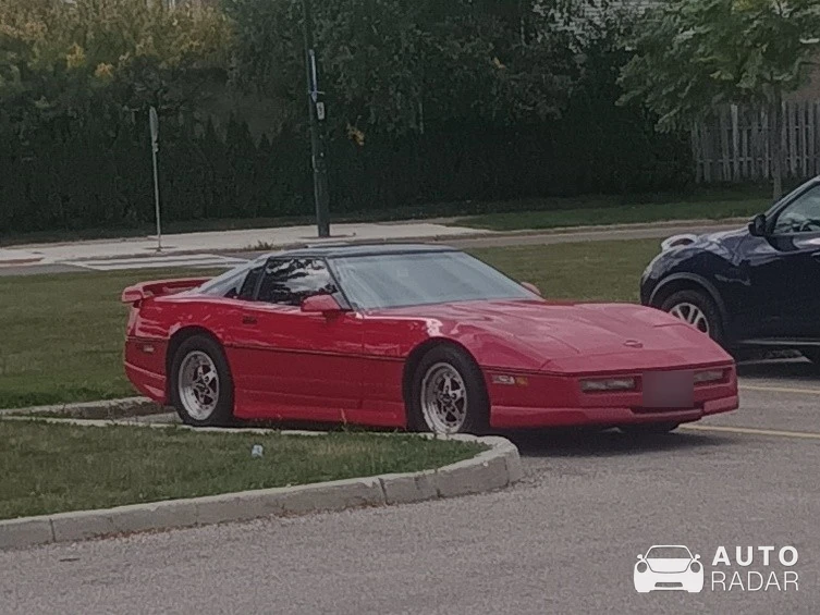 Chevrolet Corvette C4 spotted in Newmarket