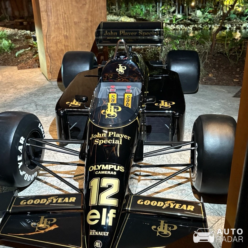 Lotus 99T spotted in Leuven