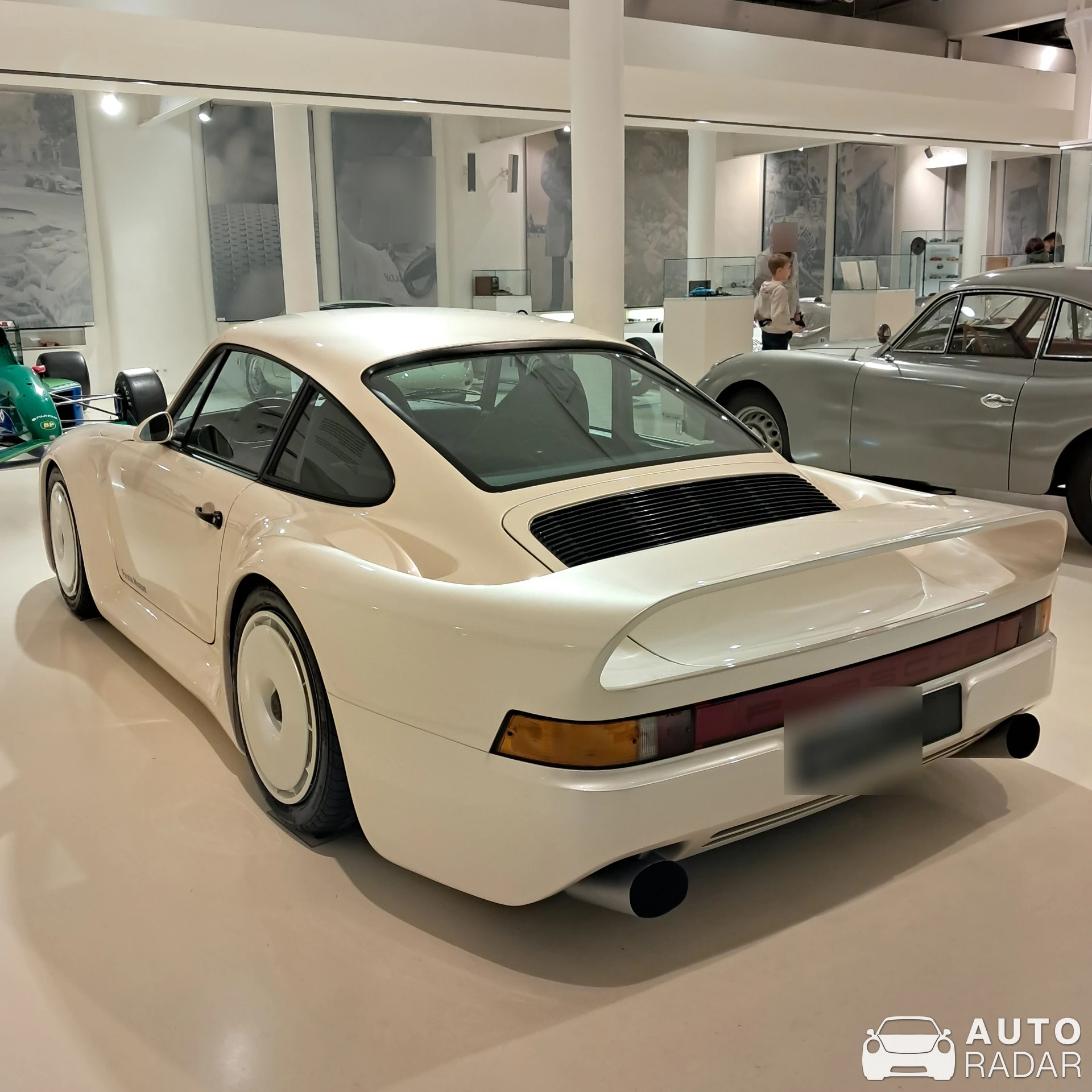 Porsche 959 spotted in Hamburg, Deutschland