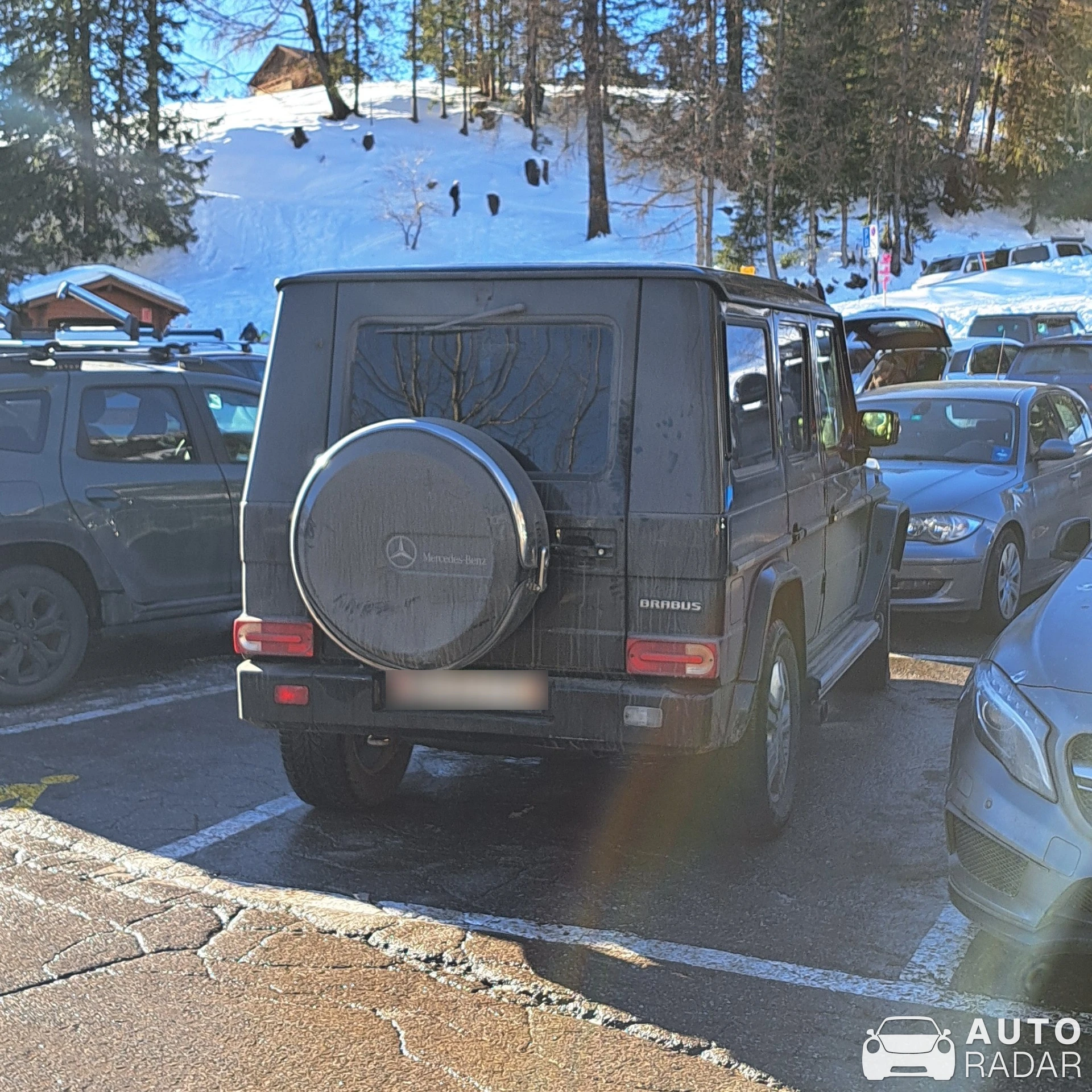 Mercedes-Benz G-Klasse spotted in Ayent, Suisse