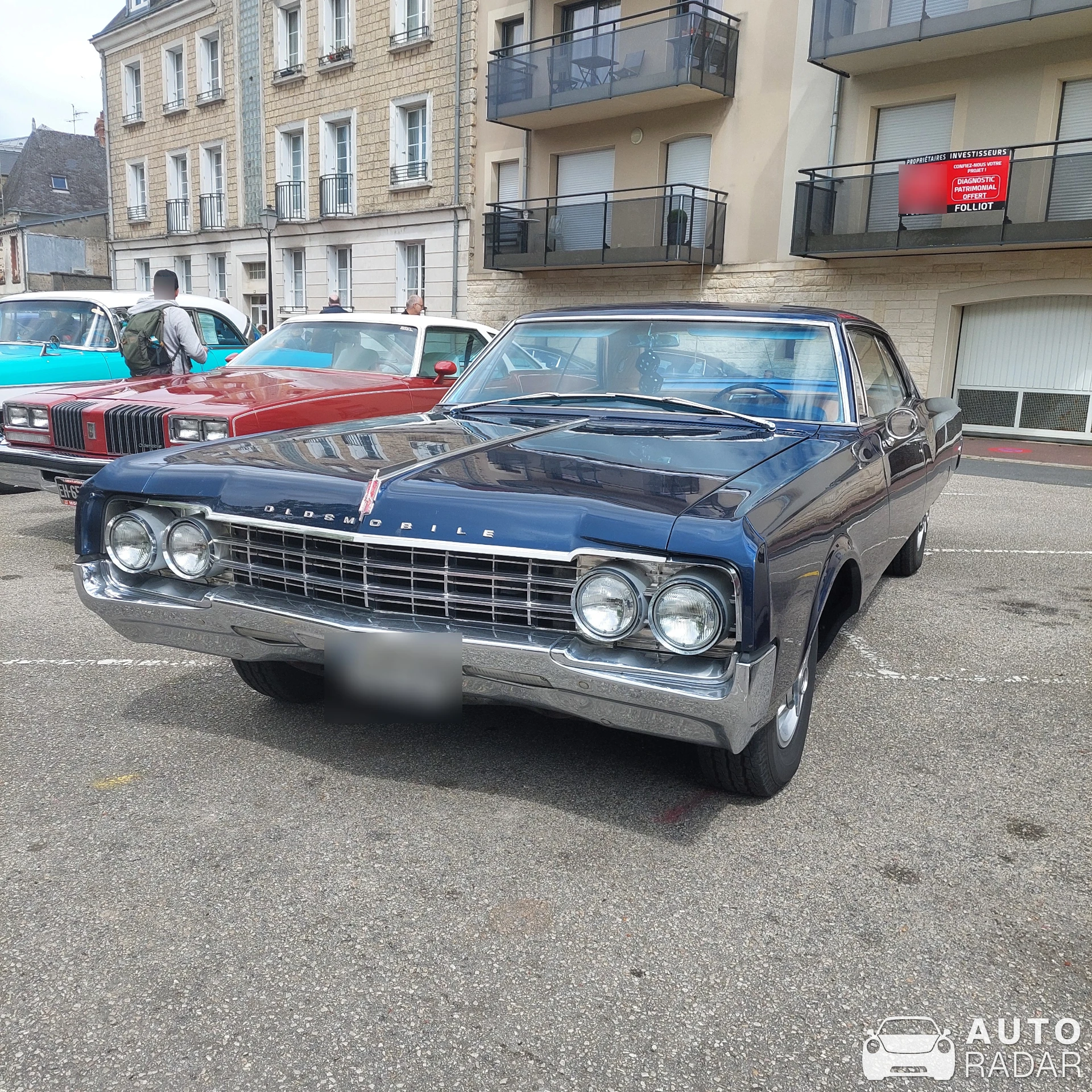 Oldsmobile 98 Luxury spotted in Carentan les Marais