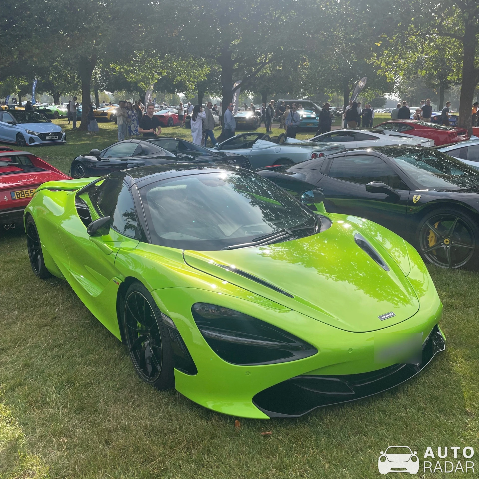 McLaren 650S Spider spotted in Oxfordshire, United Kingdom