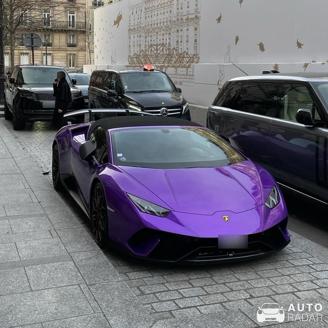 Lamborghini Huracán LP640-4 Performante Spyder spotted in Paris, France