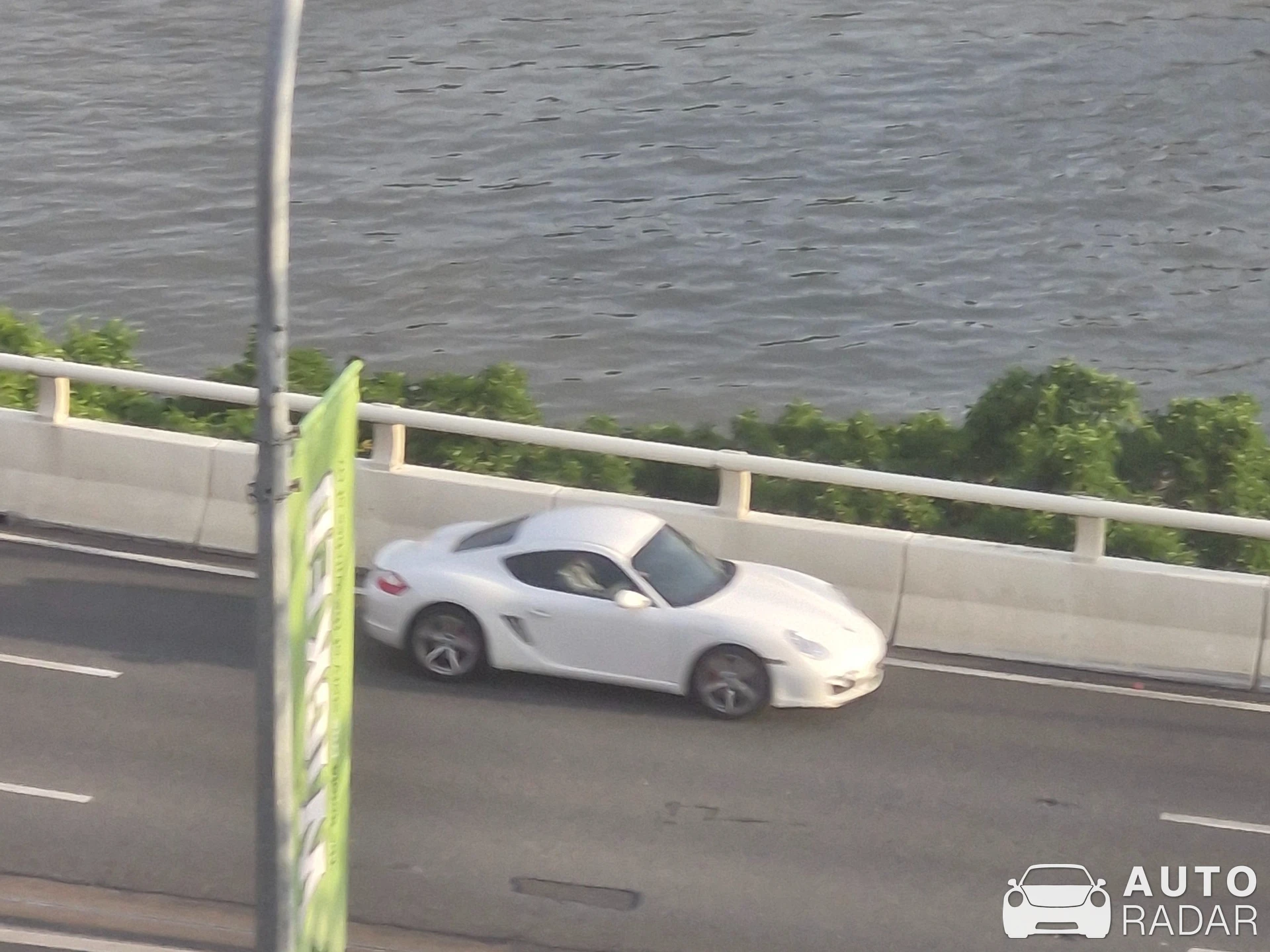 Porsche 987 Cayman GTS spotted in Brisbane City
