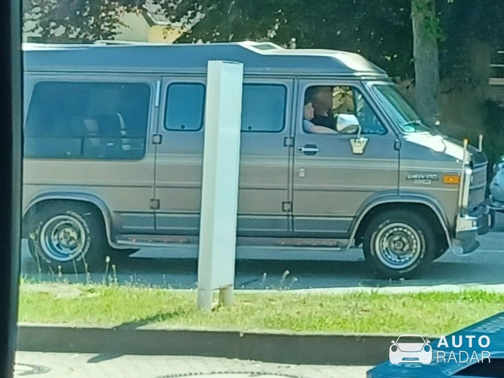 Chevrolet G20 spotted