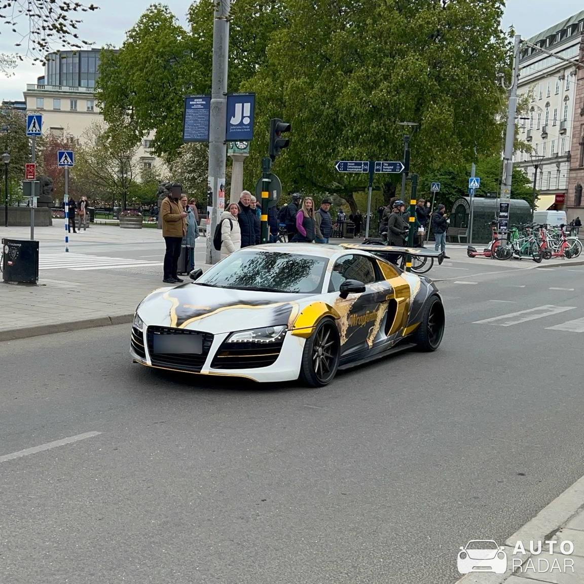 Audi R8 Liberty Walk Widebody spotted