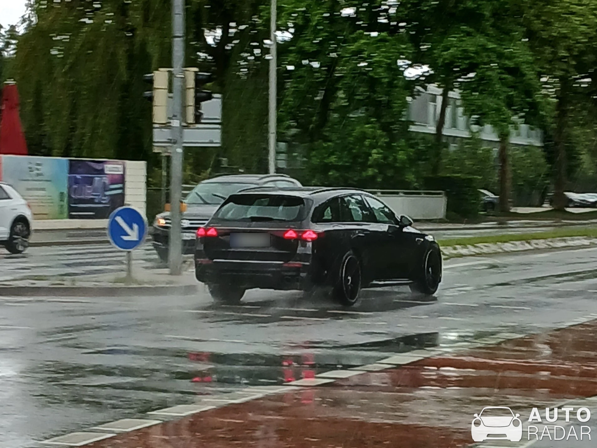 Mercedes-AMG E 53 Hybrid Estate S214 spotted in Bocholt