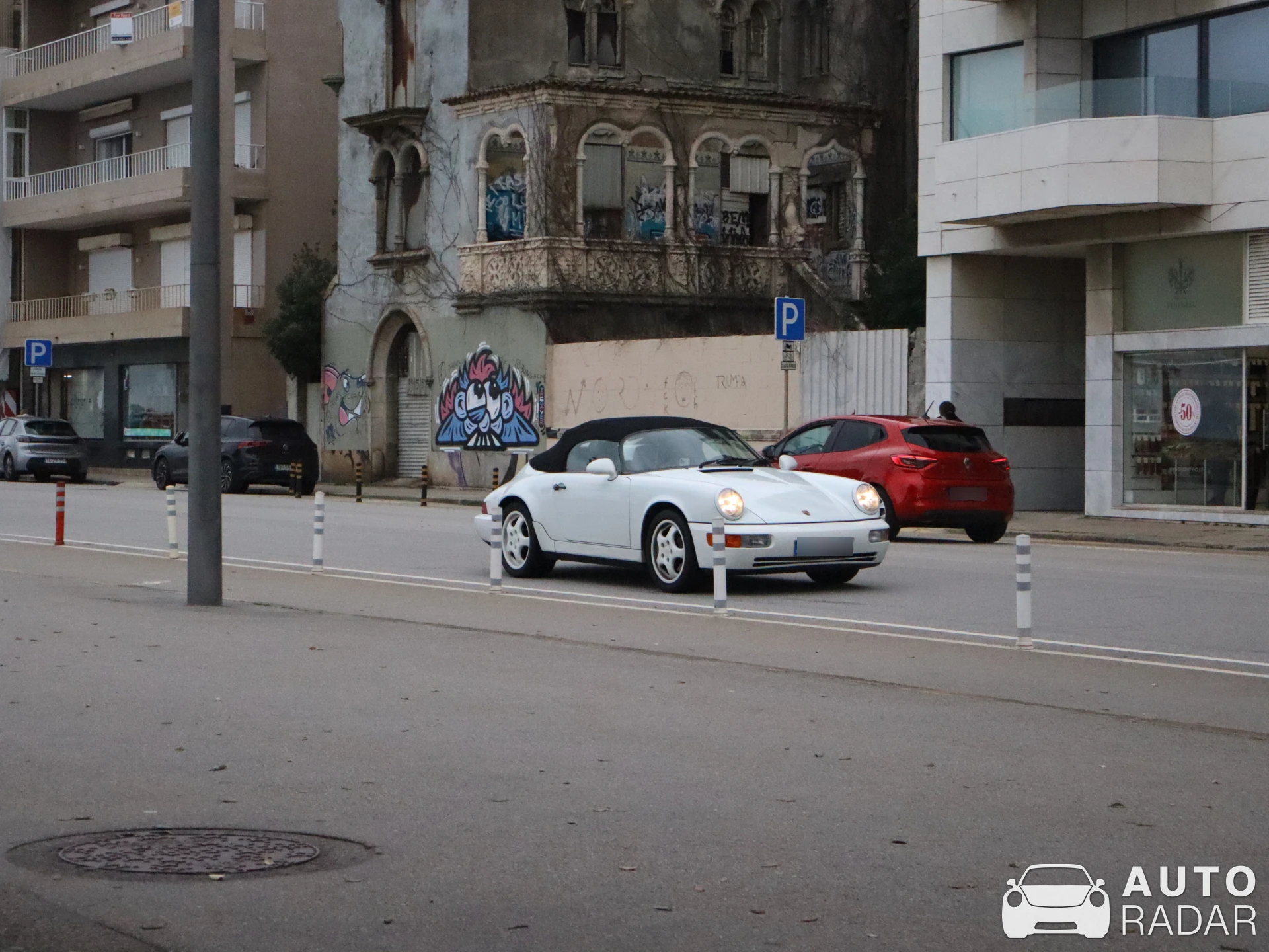 Porsche 964 Speedster spotted in Porto, Portugal