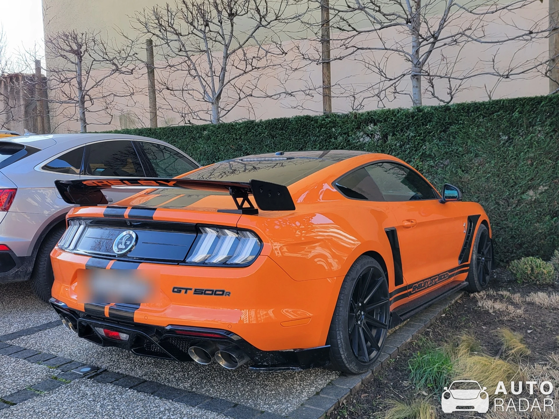 Ford Mustang Shelby GT500R spotted in Valence