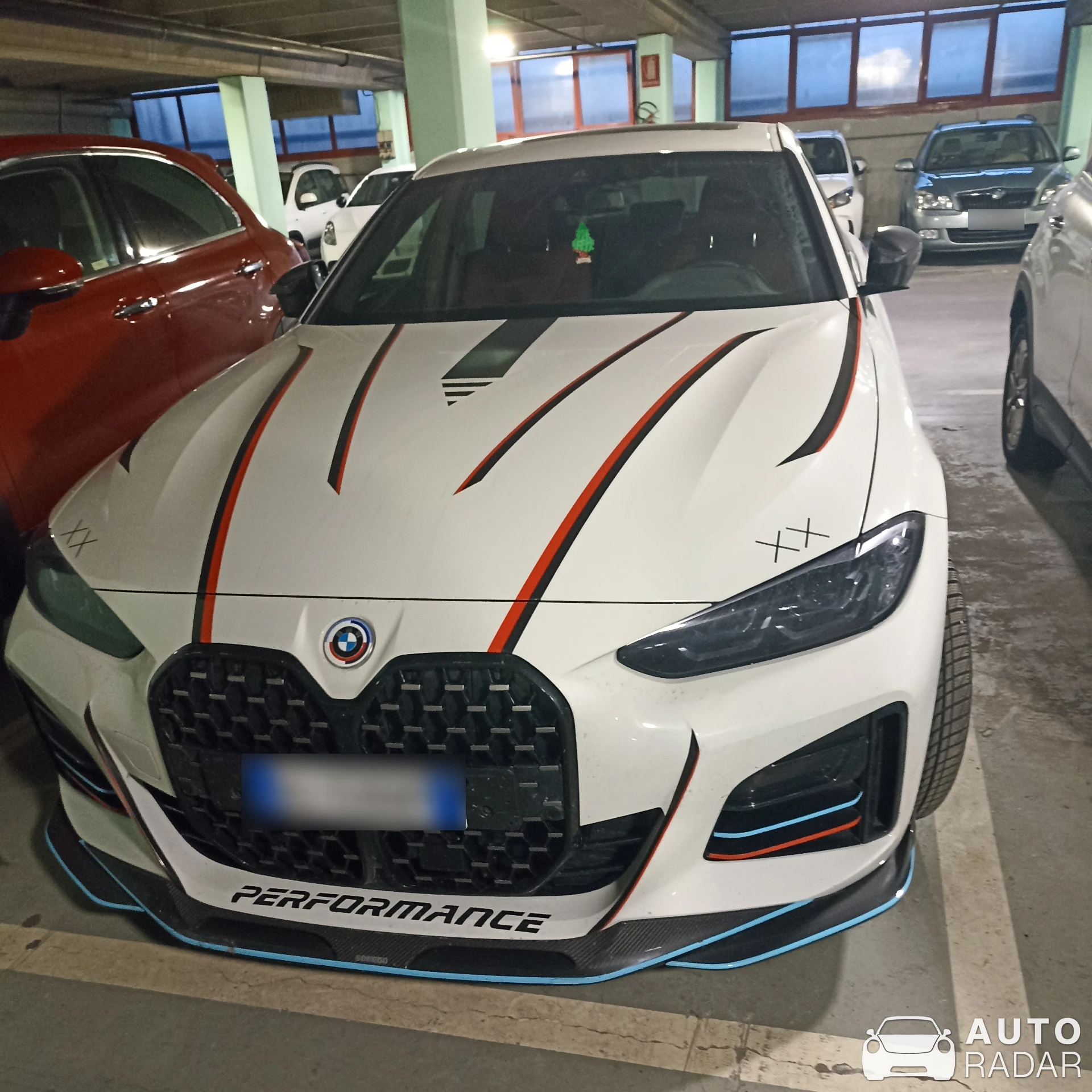 BMW M440i xDrive Coupé spotted in Aosta