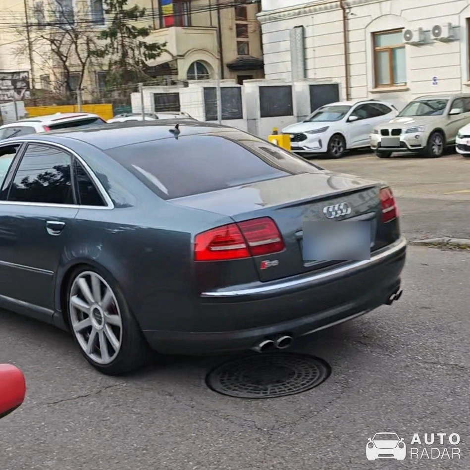 Audi S8 D3 V10 spotted in Ploiești