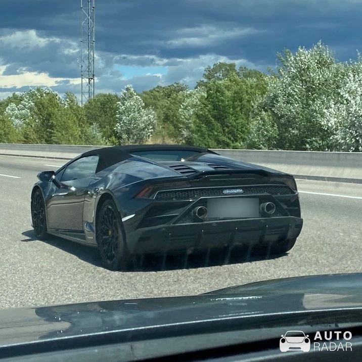 Lamborghini Huracán LP640-4 EVO Spyder spotted in Pourrières, Frankrijk