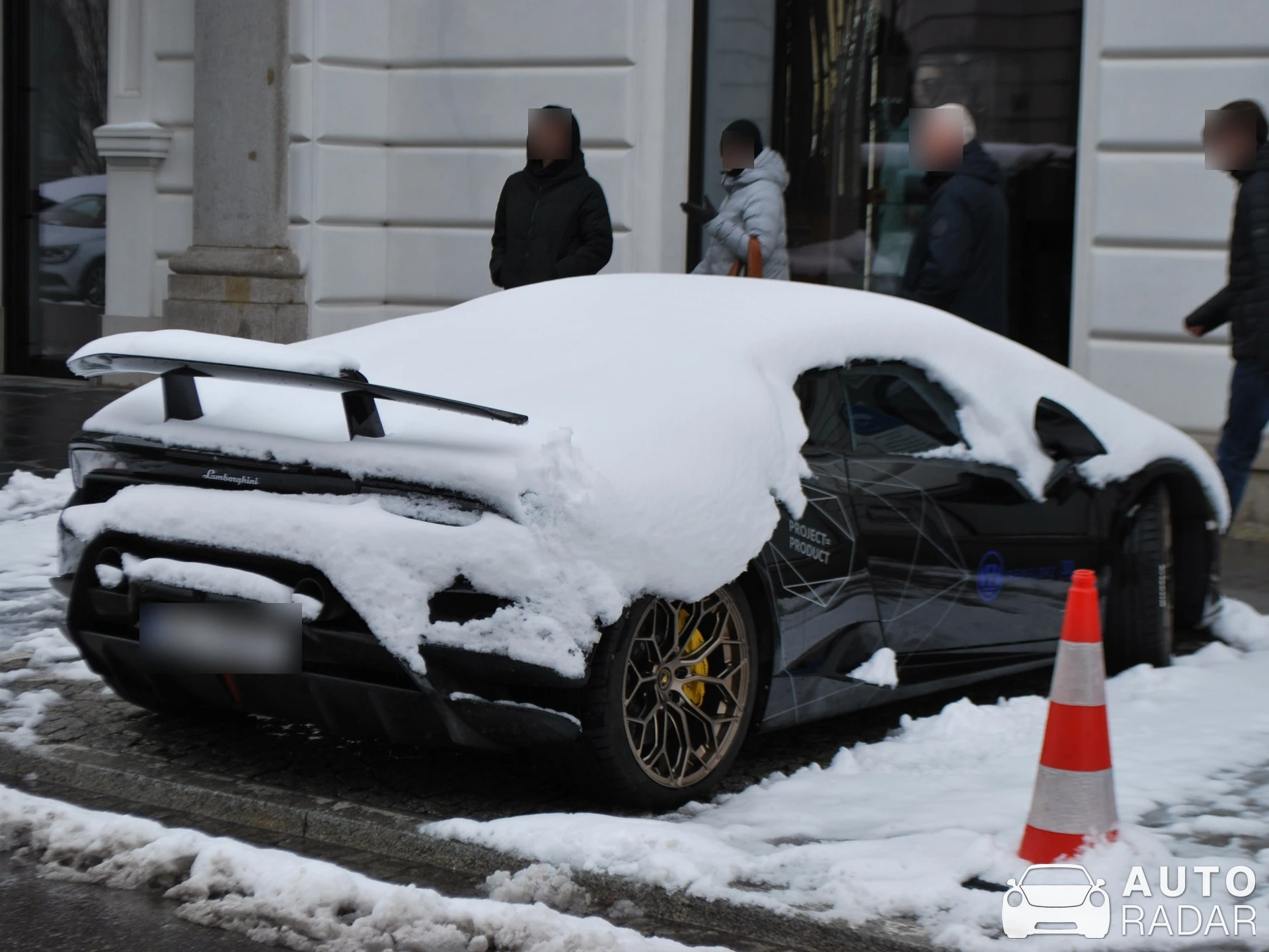 Lamborghini Huracán LP640-4 Performante spotted in Warszawa, Poland
