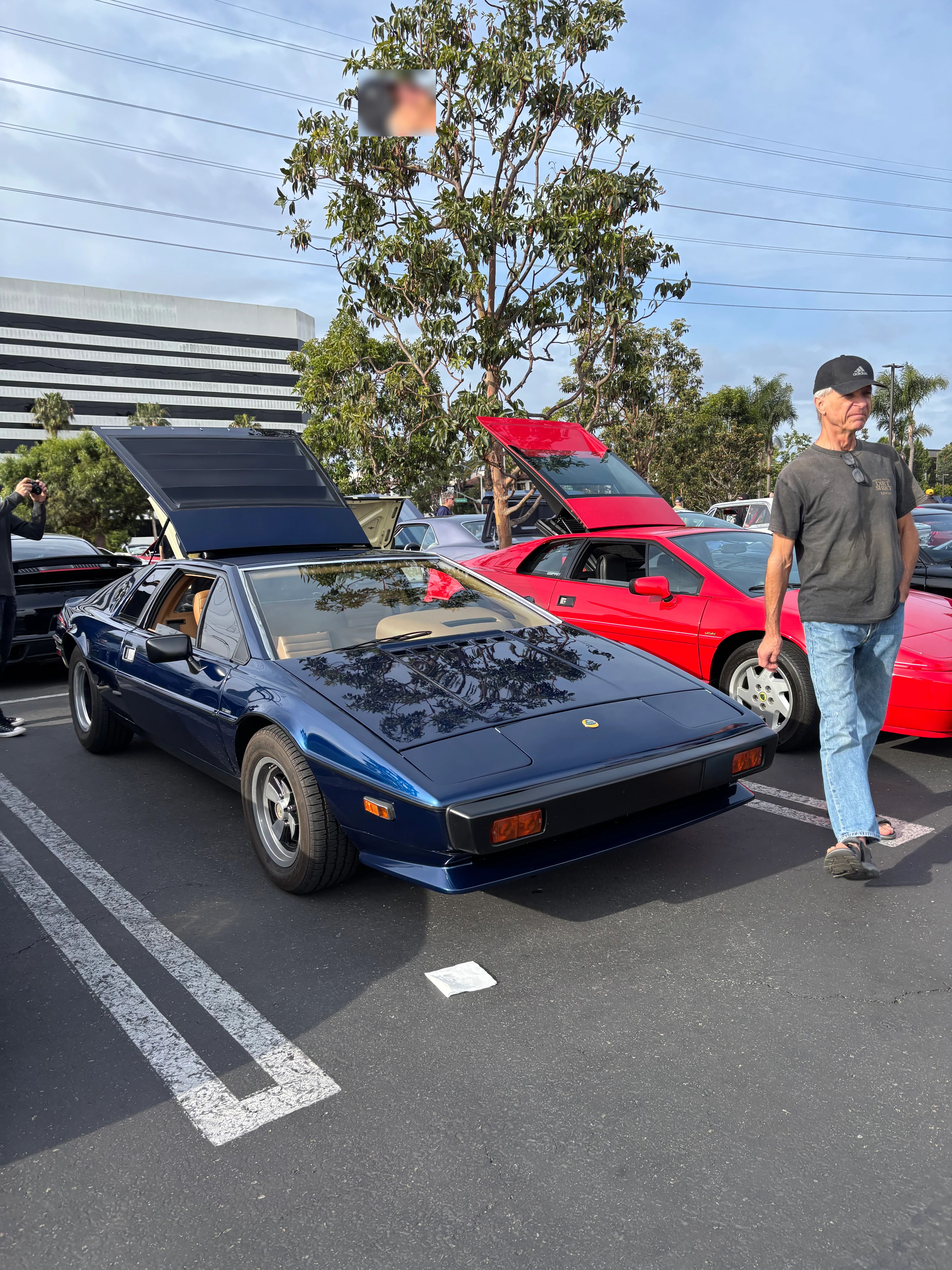 Lotus Esprit S1 spotted in El Segundo