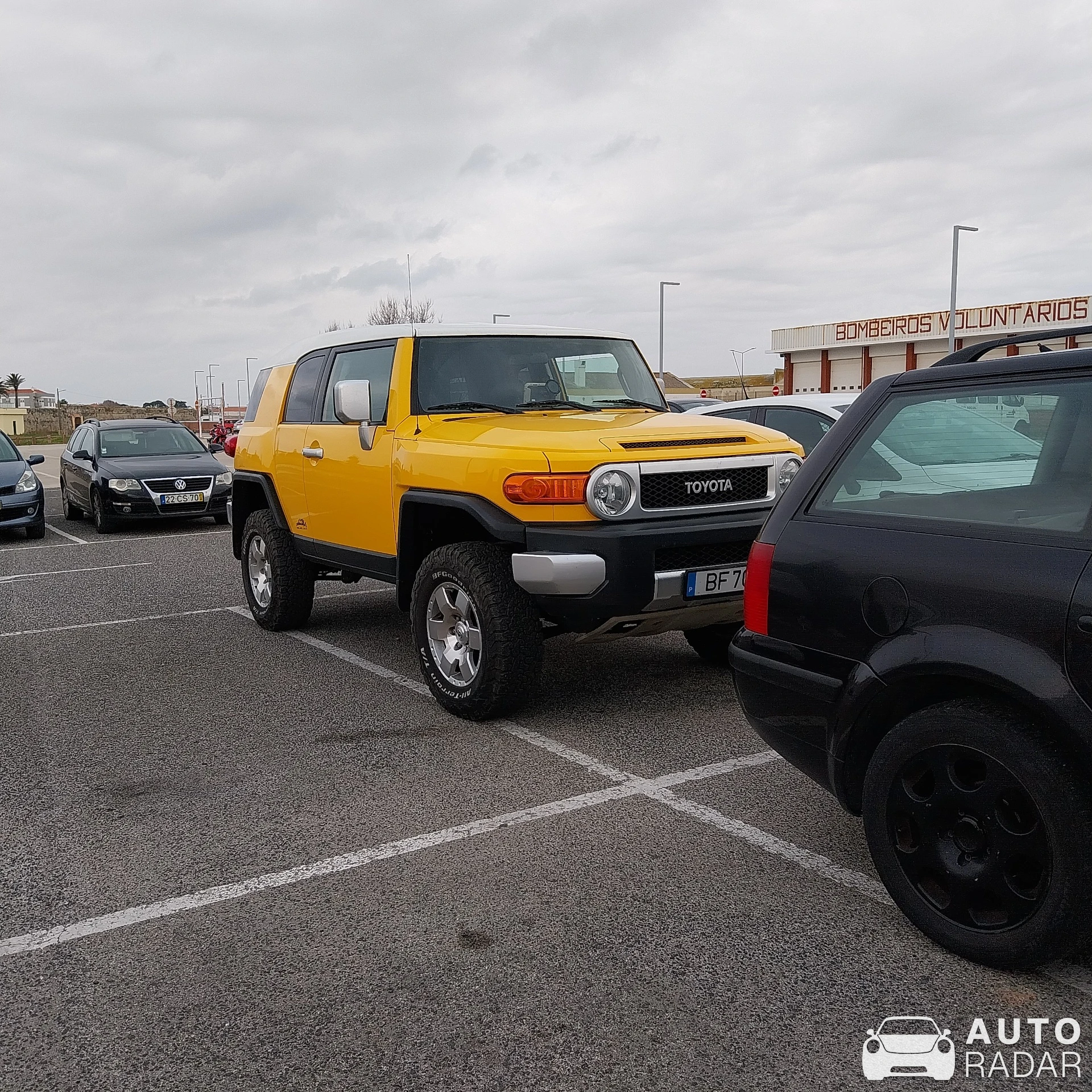 Toyota FJ Cruiser spotted in Peniche, Portugal