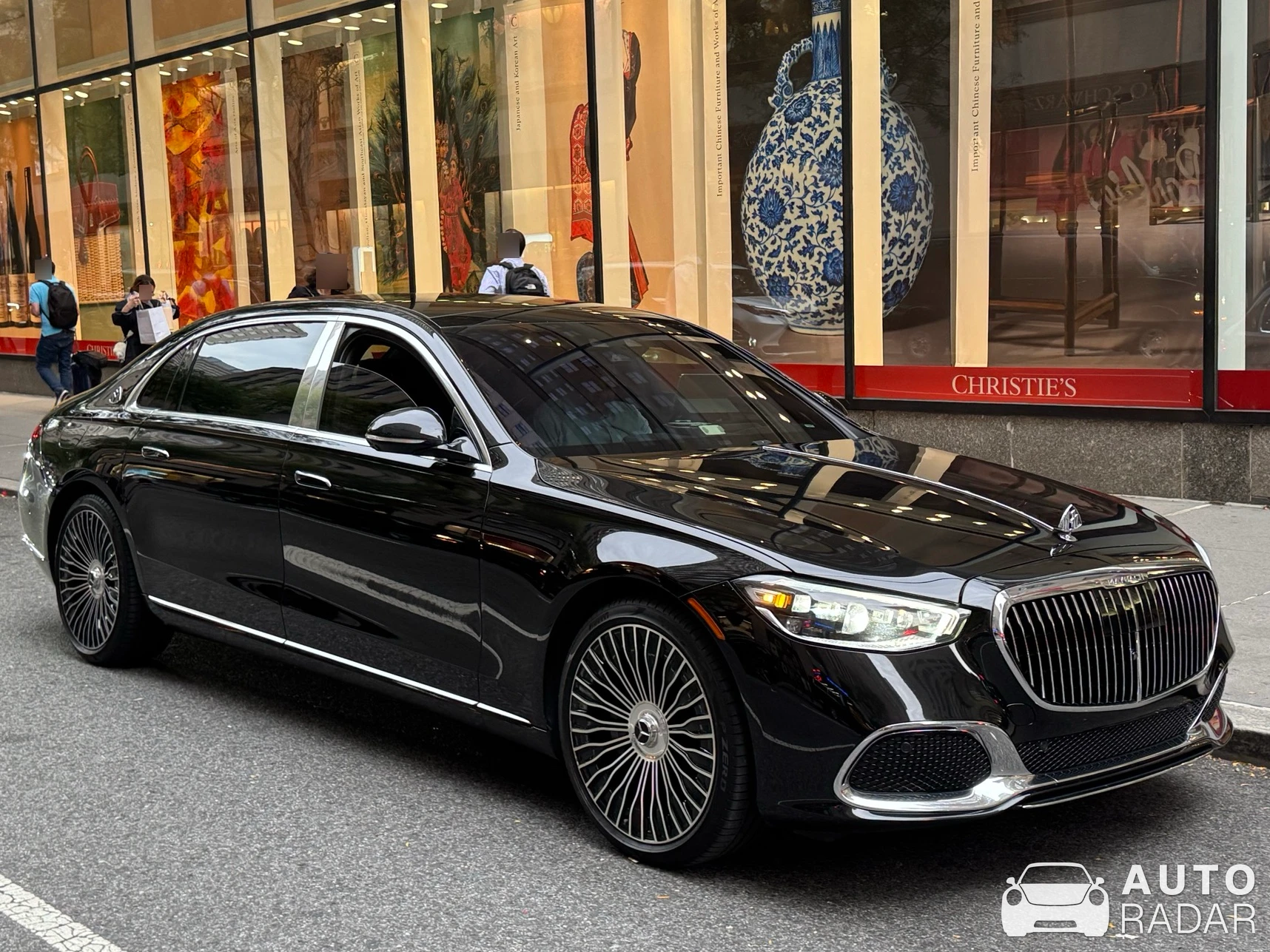 Mercedes-Maybach S 680 Night Series spotted in New York