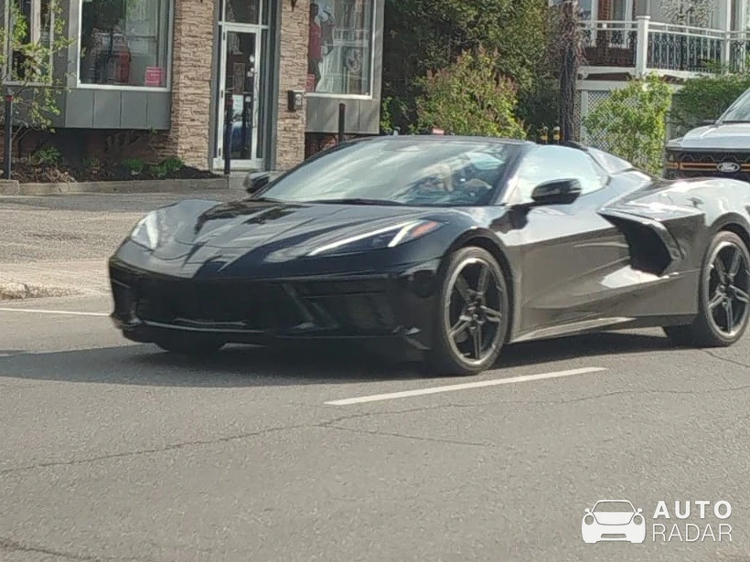 Chevrolet Corvette C8 Stingray spotted in Rimouski
