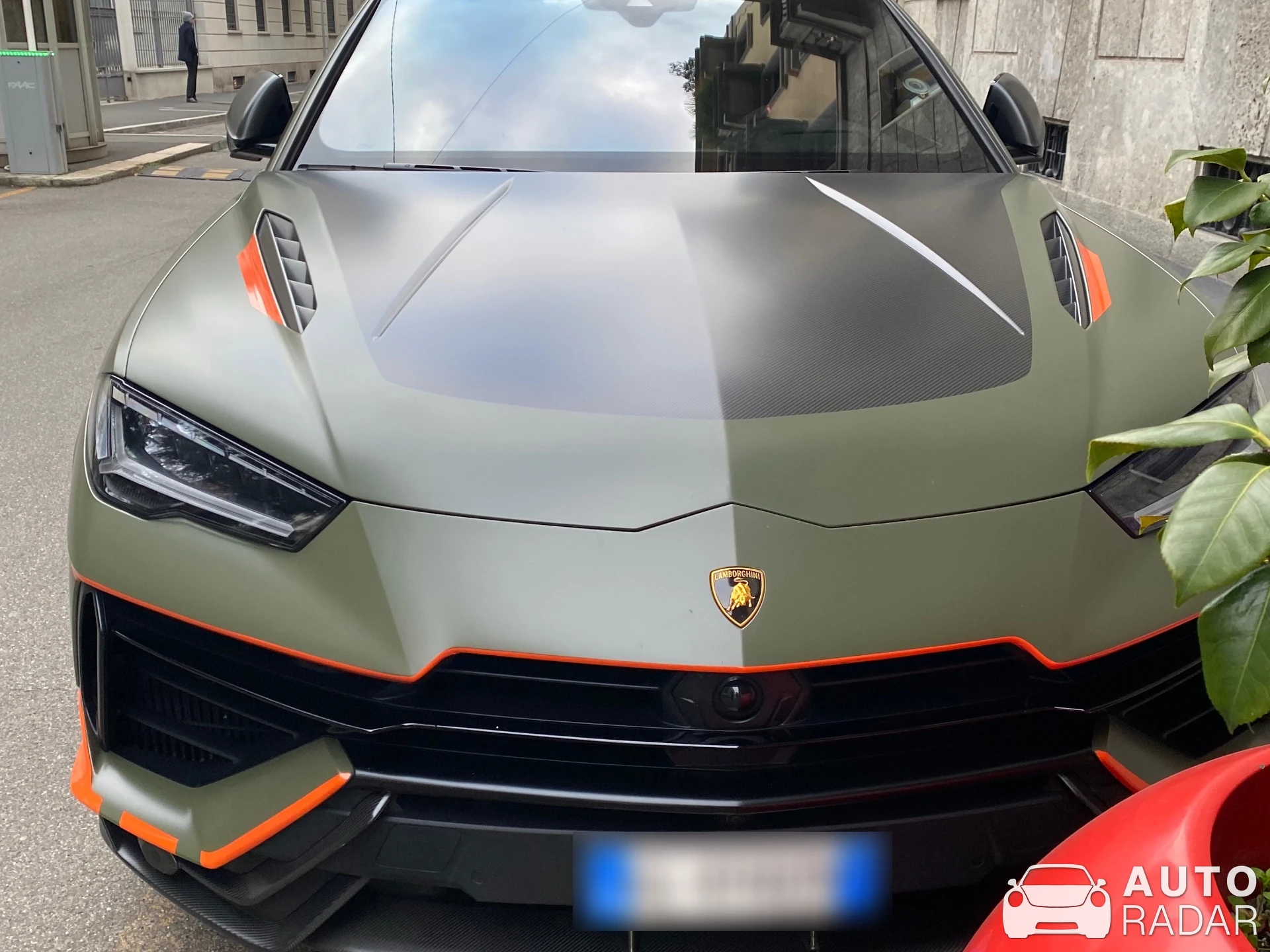 Lamborghini Urus Performante spotted in Milano, Italia