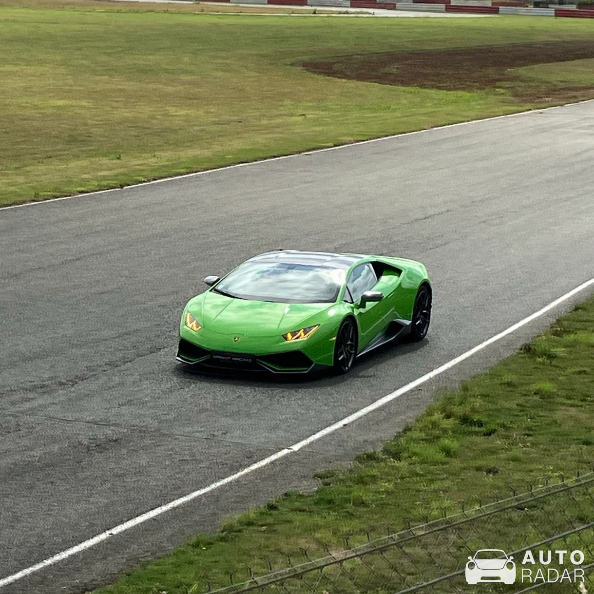Lamborghini Huracán LP610-4 spotted in Abbeville