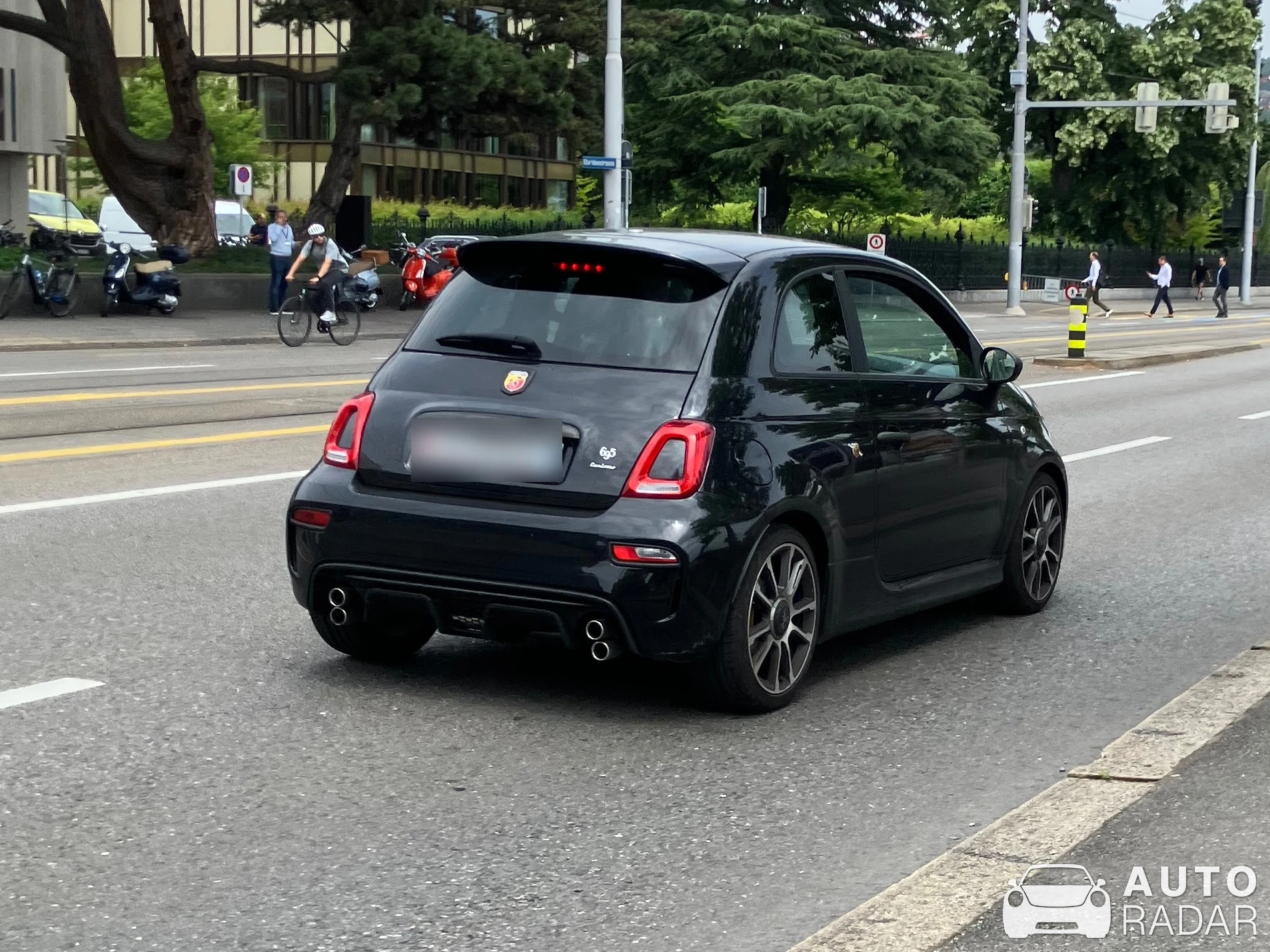 Abarth 695 Biposto spotted in Zürich