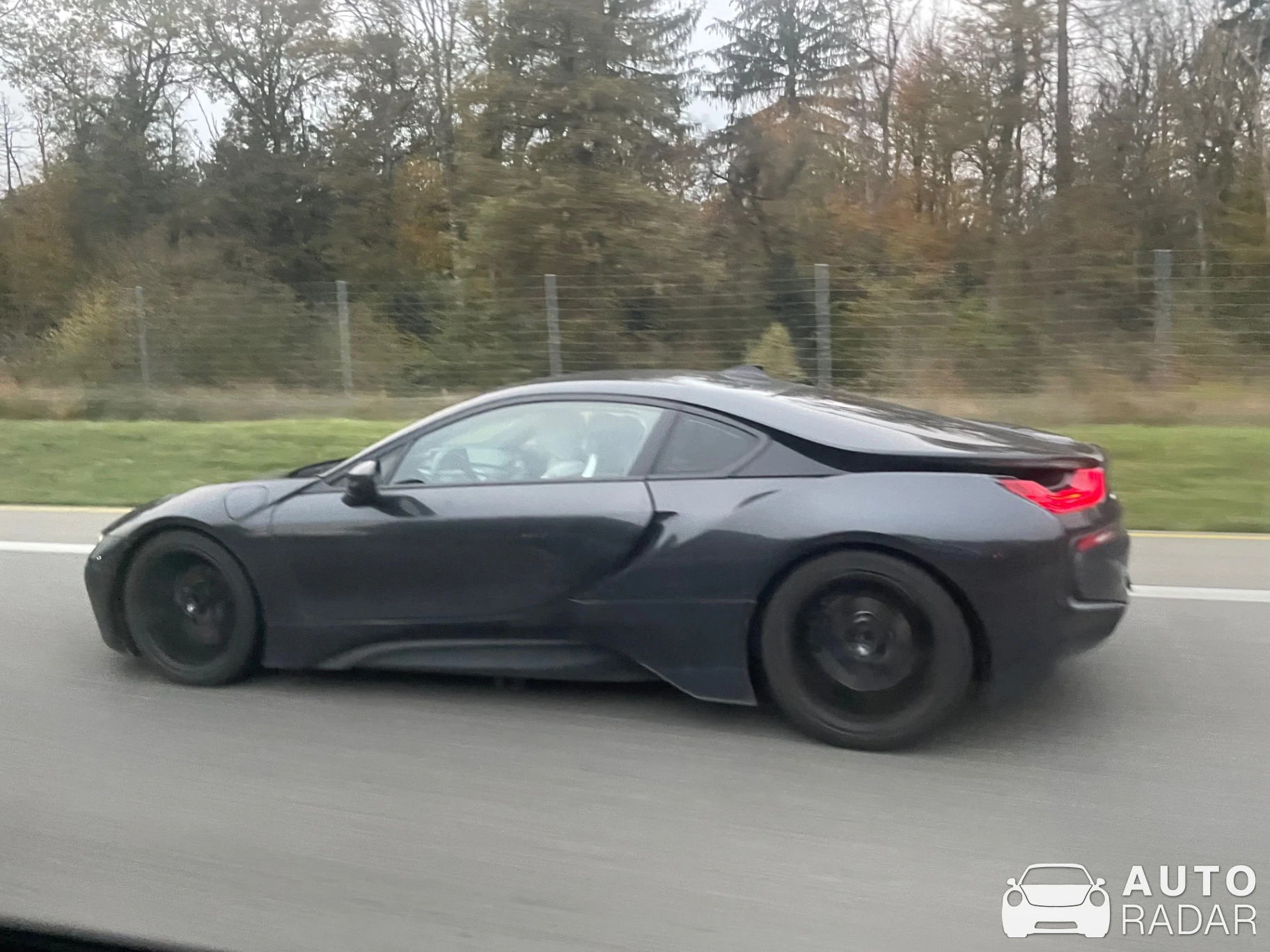 BMW i8 spotted in Céligny, Switzerland