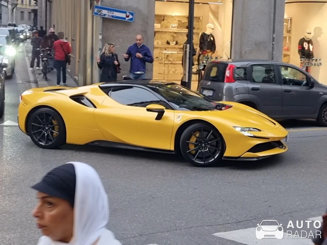 Ferrari SF90 Stradale spotted in Milano, Italia