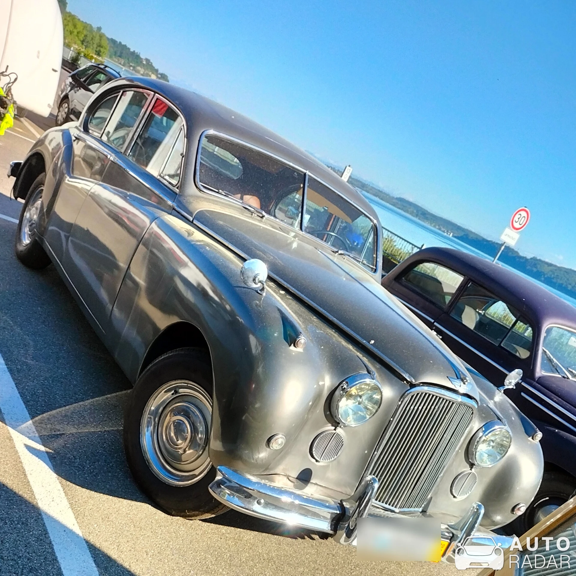 Jaguar Mark IX spotted in Reutlingen