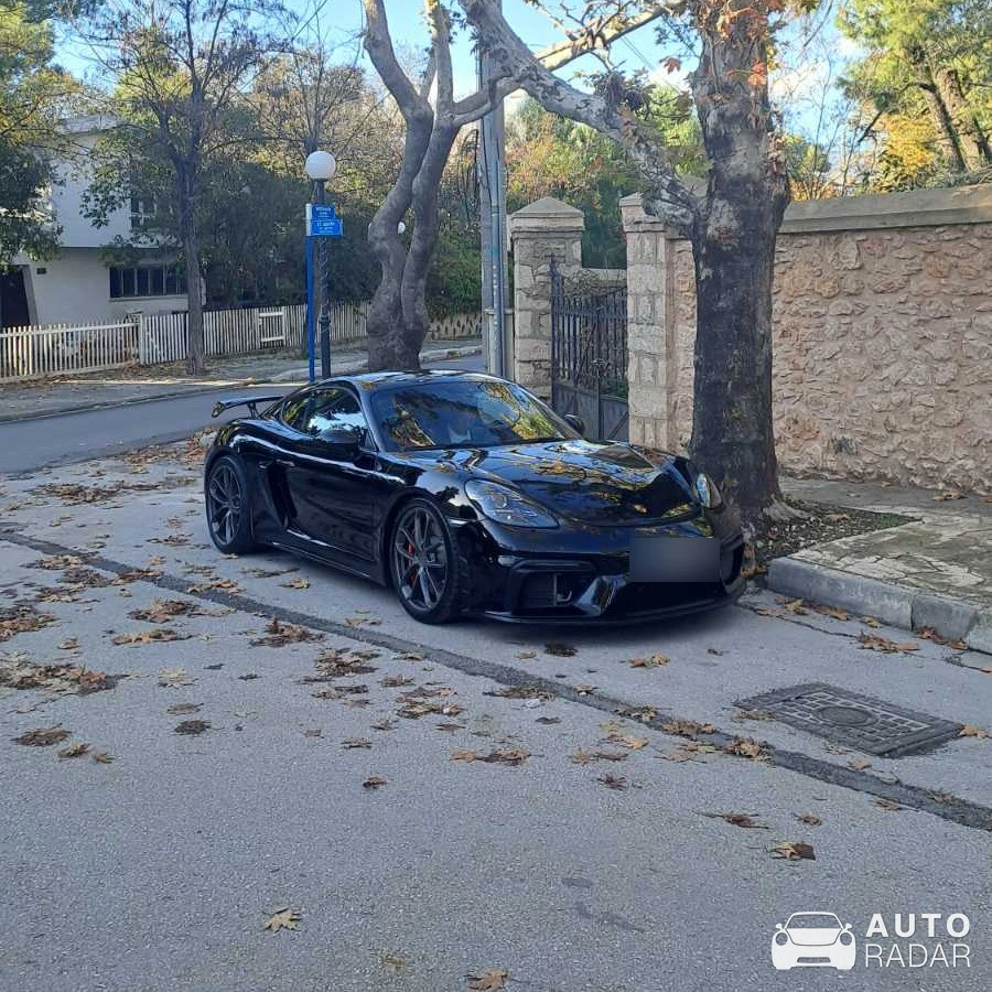 Porsche 718 Cayman GT4 spotted in Kifisia, Greece