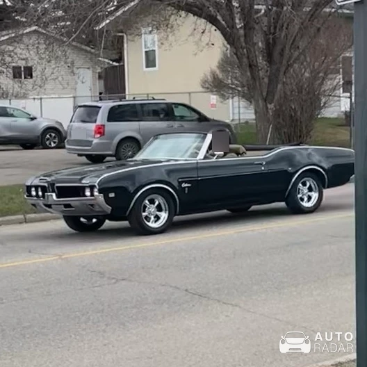 Oldsmobile Cutlass spotted in Calgary