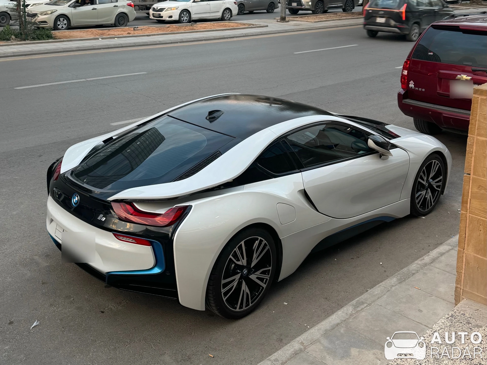 BMW i8 spotted in Riyadh, Saudi Arabia