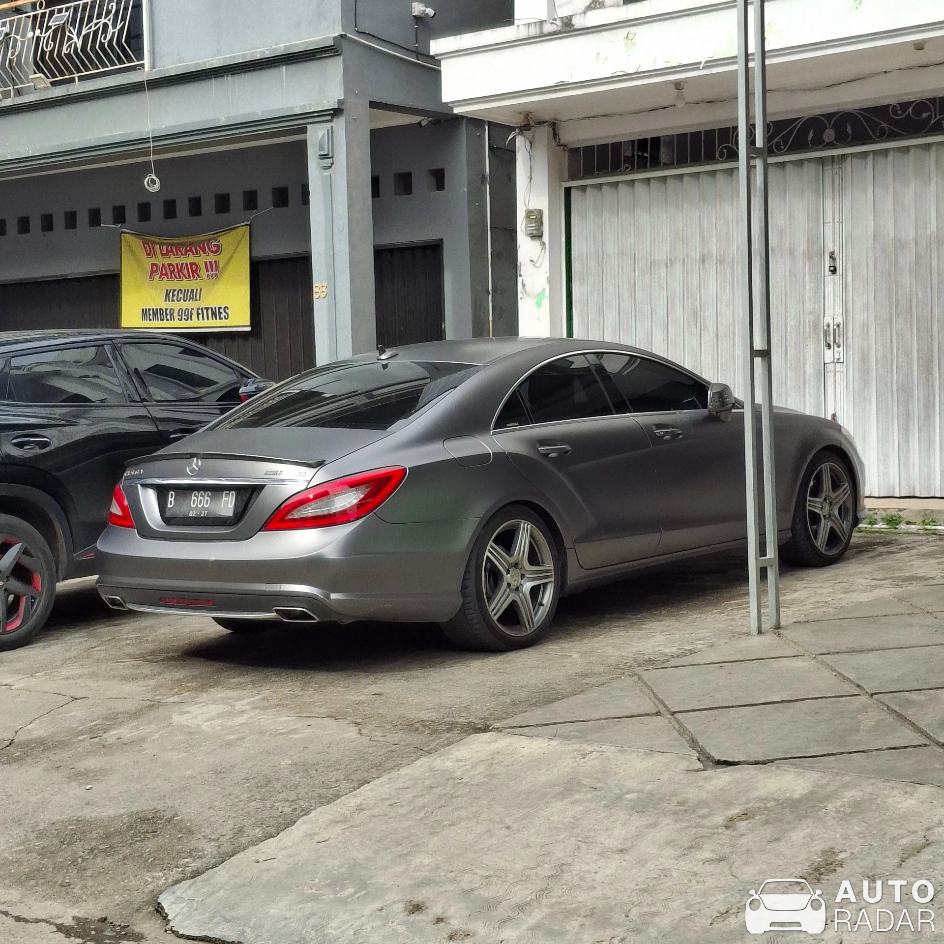 Mercedes-Benz CLS 63 AMG C218 spotted in Samarinda, Indonesia