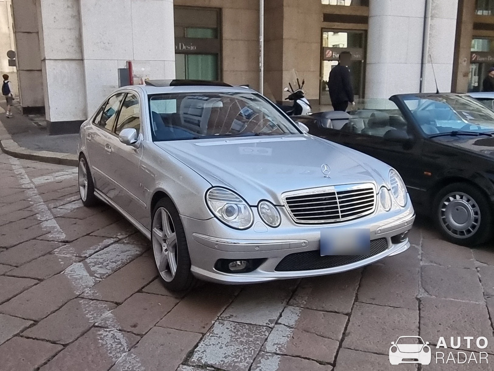 Mercedes-Benz E 55 spotted in Milano