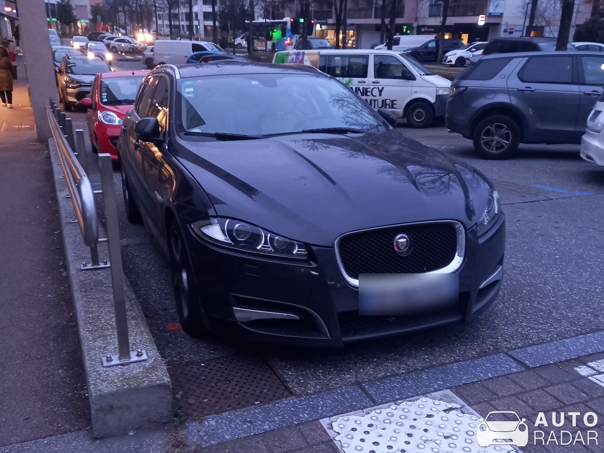 Jaguar XF Sportbrake 2021 spotted in Annecy