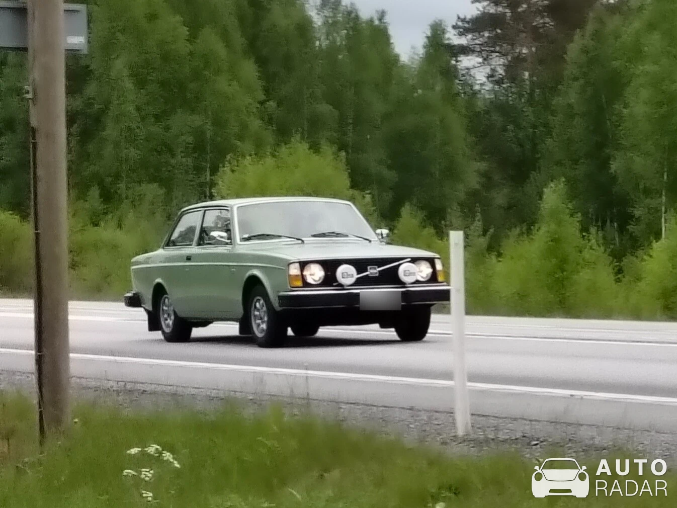 Volvo 140 spotted in Leivonmäki